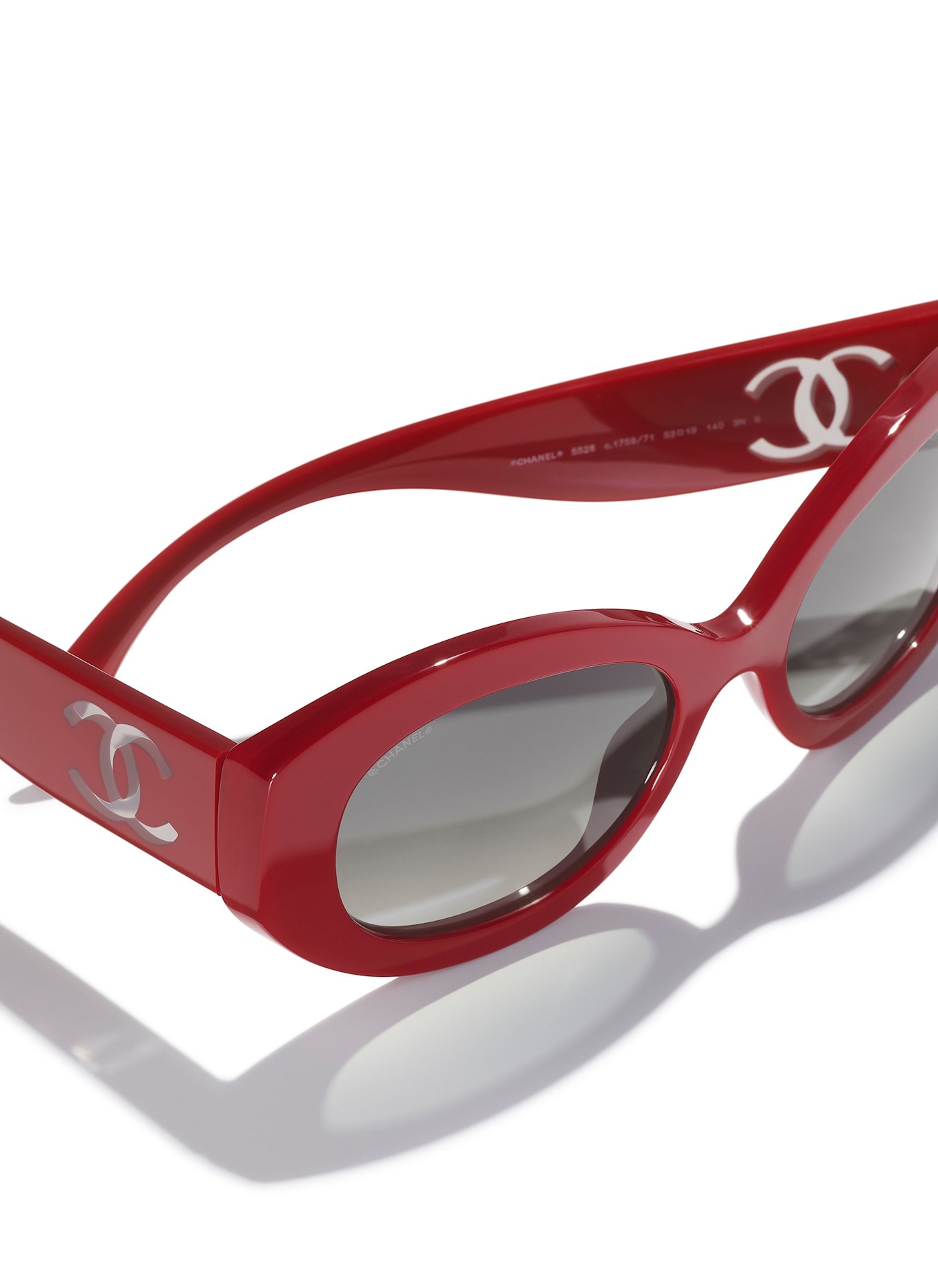 CHANEL Round sunglasses: 175971 - RED/ DARK GRAY GRADIENT