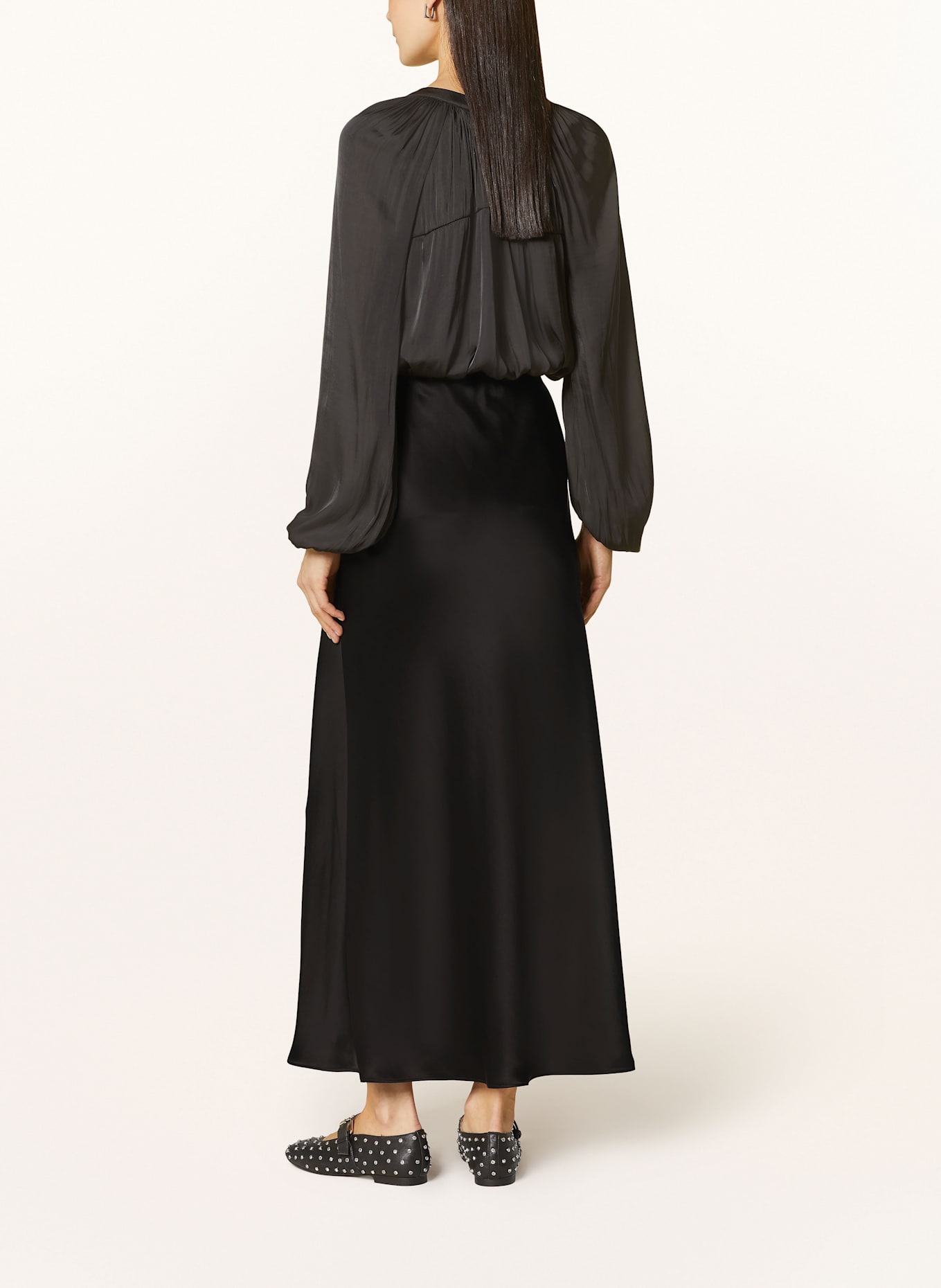 MRS & HUGS Satinrock: SCHWARZ