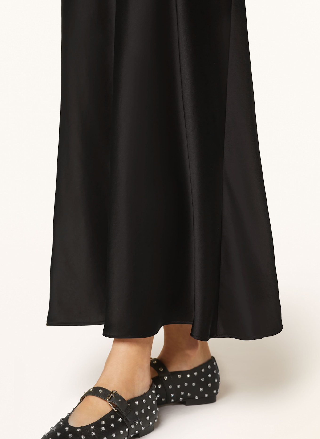 MRS & HUGS Satinrock: SCHWARZ