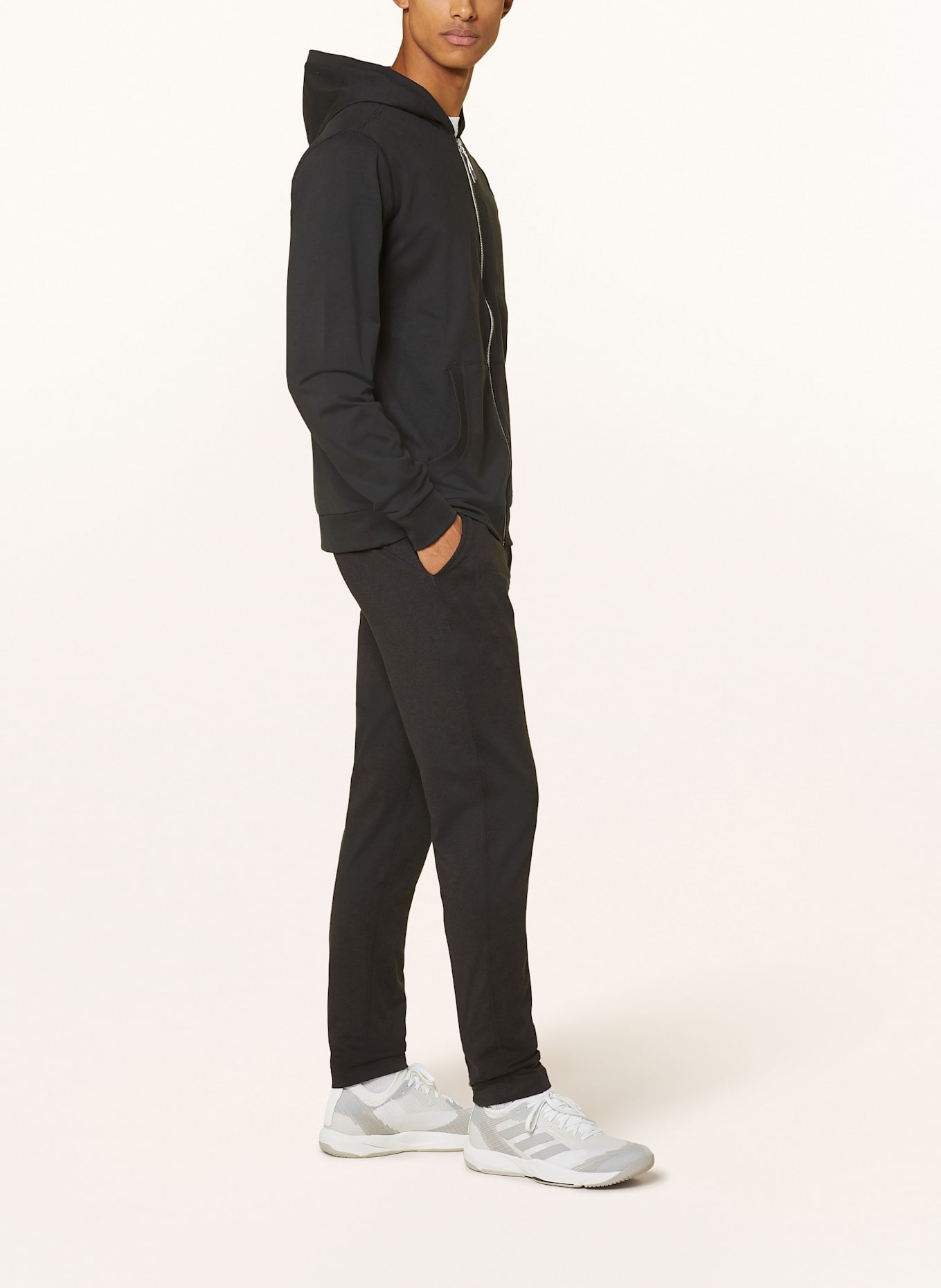 vuori CORONADE sweat jacket: BLACK