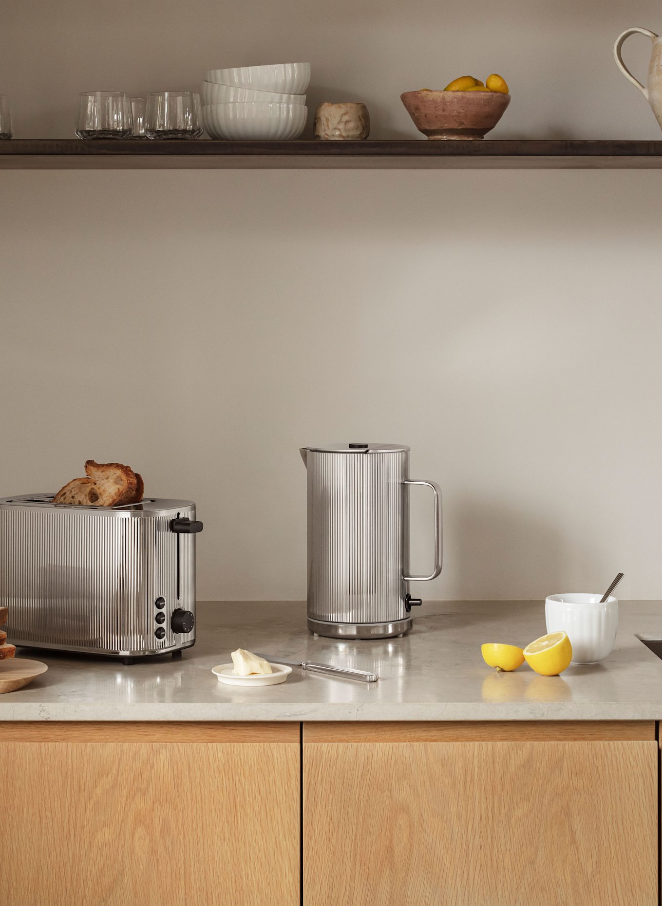 GEORG JENSEN Bouilloire électrique BERNADOTTE: ARGENT