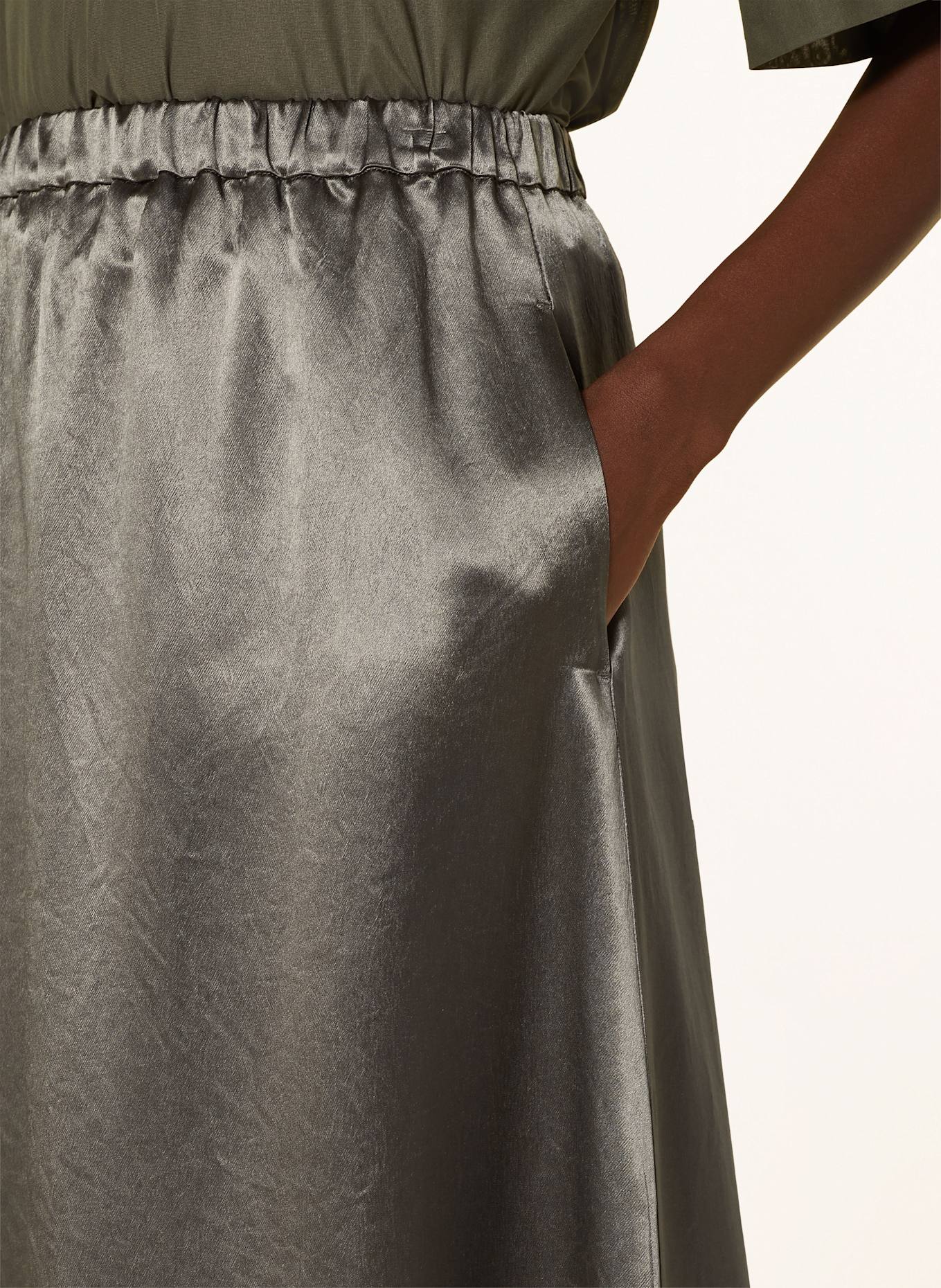 MM by Max Mara Satinrock NUEVO: DUNKELGRÜN