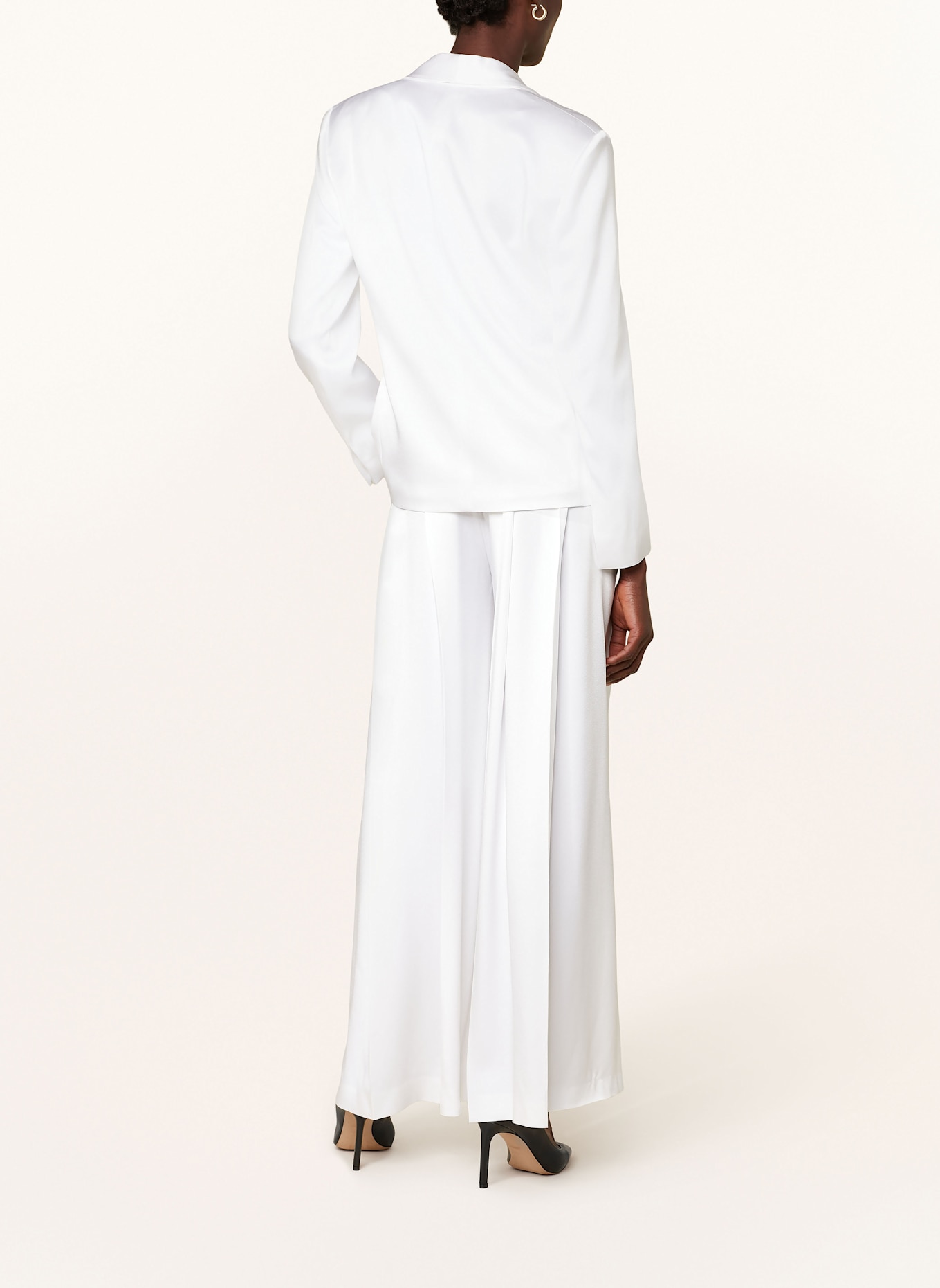 BOSS Saténový blejzr JANKA3: BÍLÁ