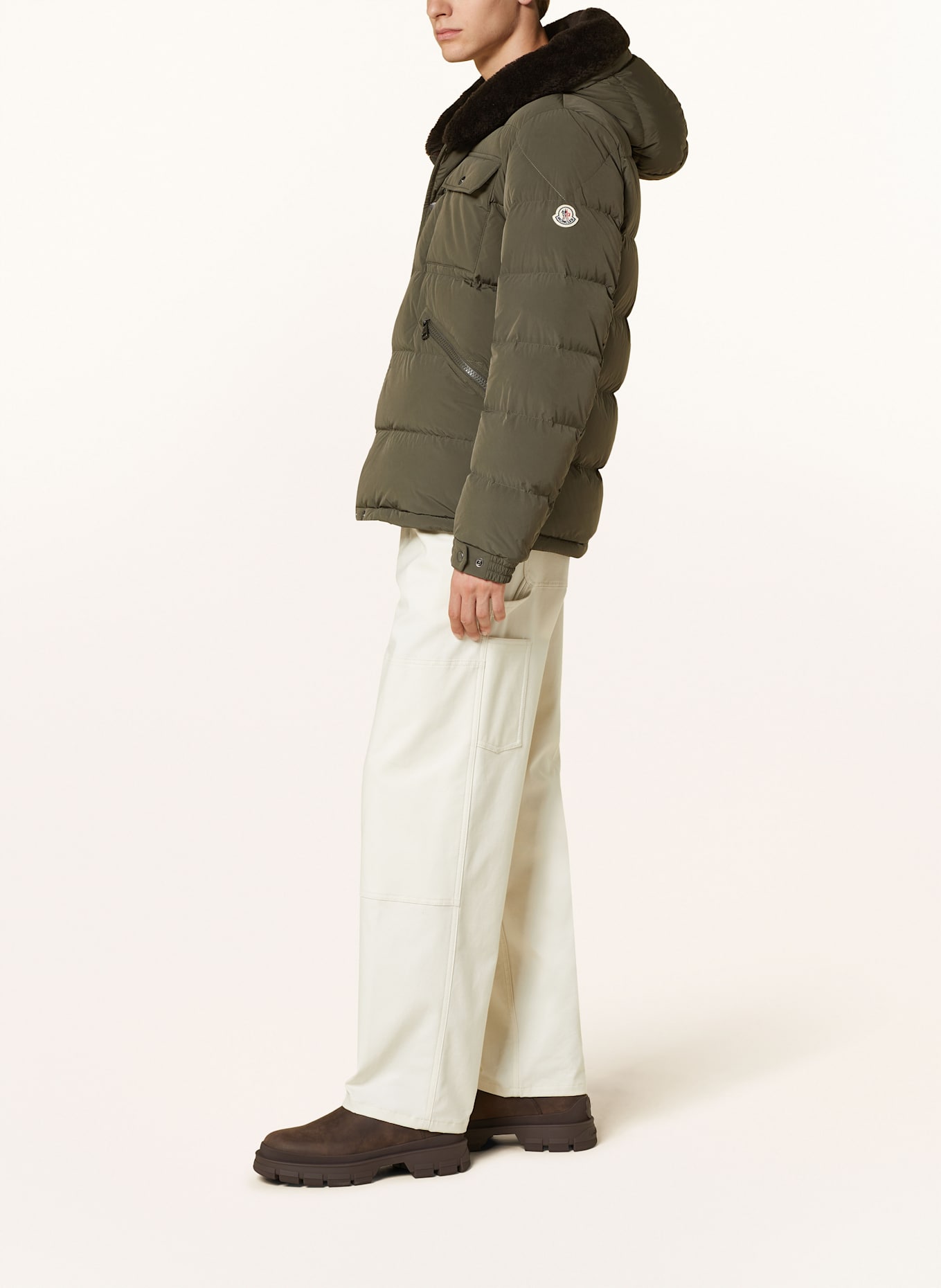 MONCLER Kurtka puchowa MARCELETTES ze sztucznym futrem: OLIWKOWY