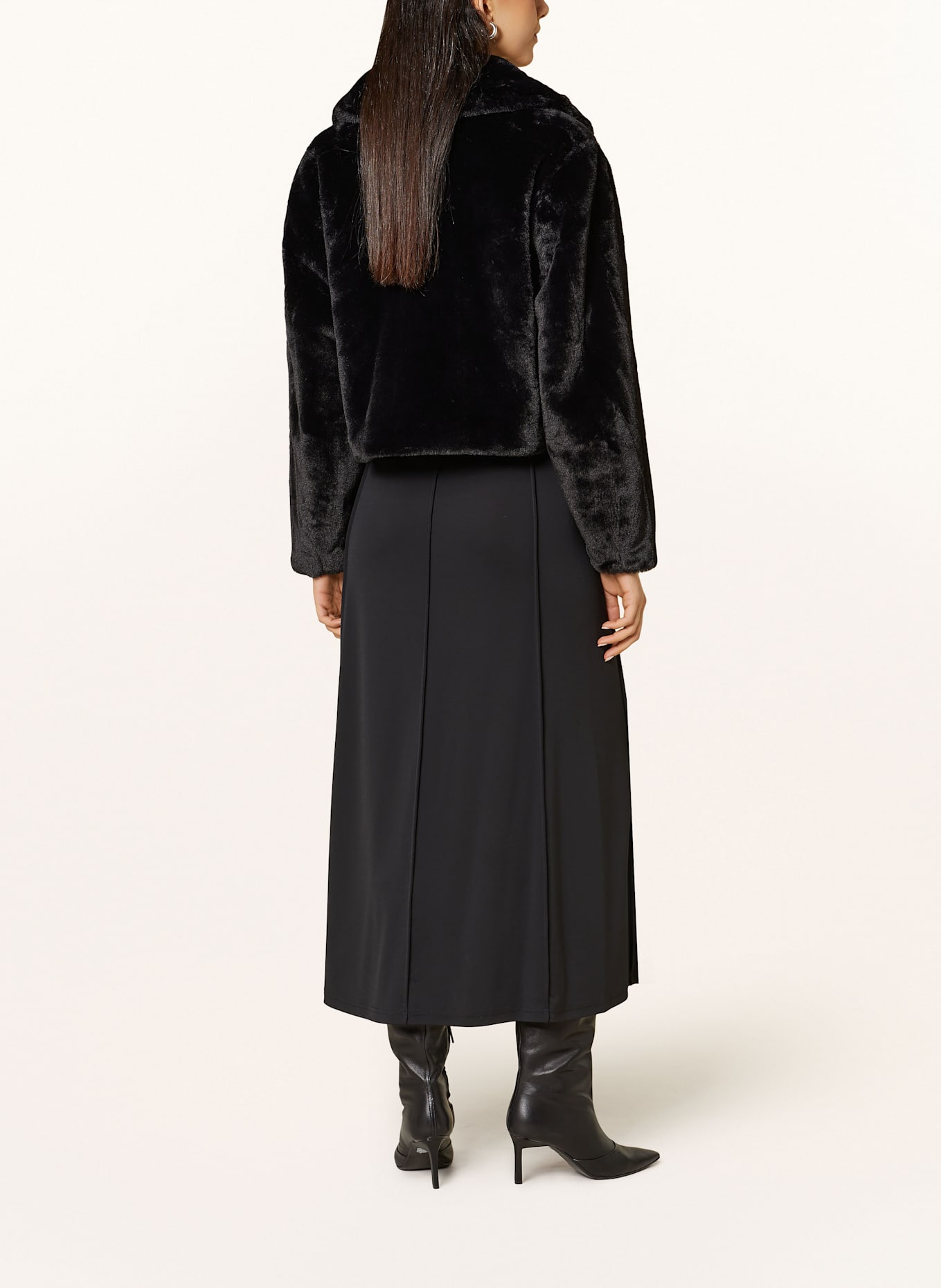 HUGO Kurtka ze sztucznego futra FLORIANE: CZARNY