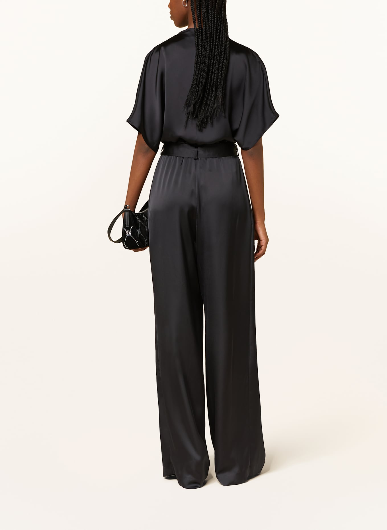 HUGO Saténový overal KASMINA: ČERNÁ