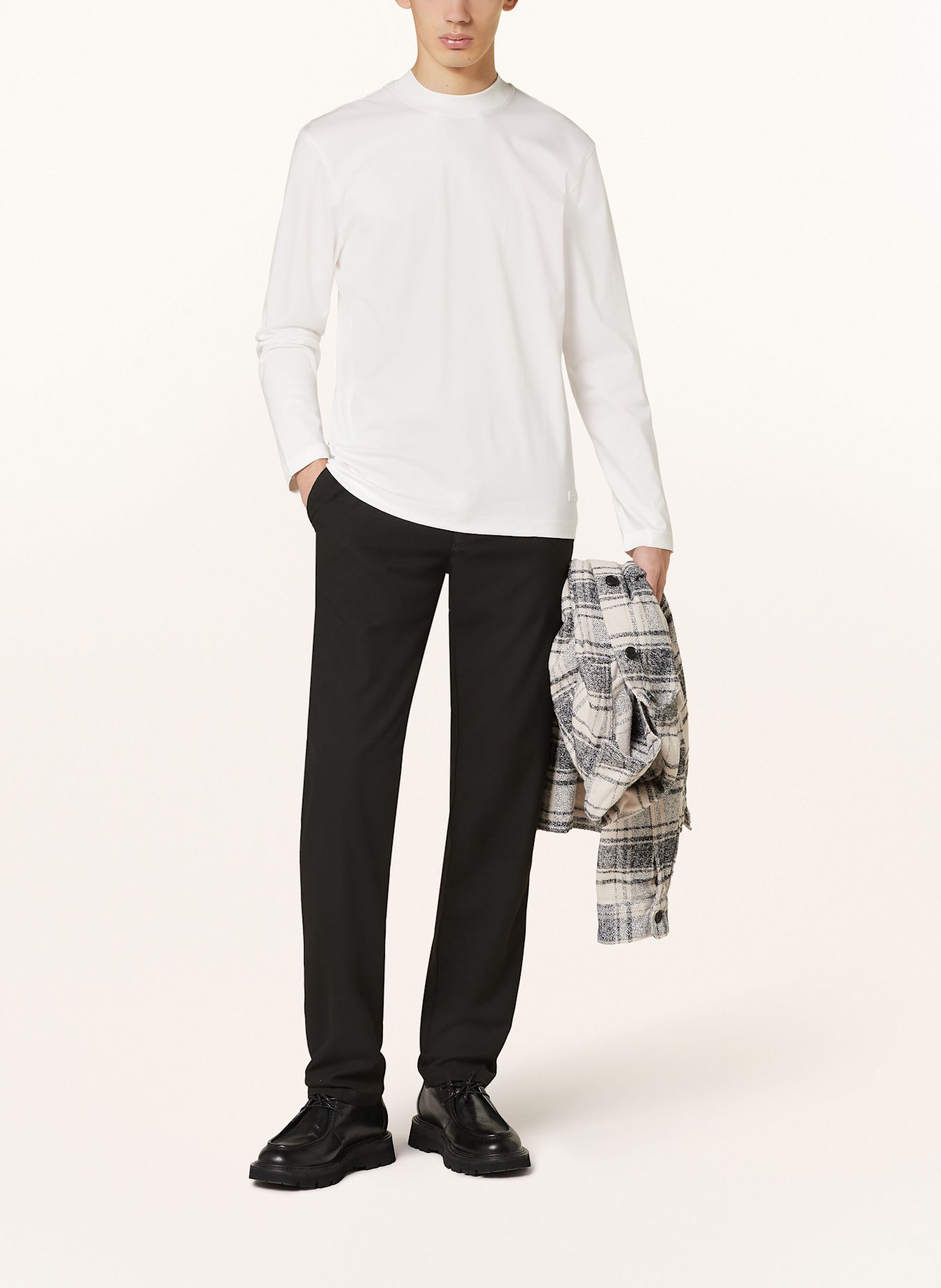 STRELLSON Kavu Klear Above Sweatshirt in zwart, Color: ECRU (Image 2)