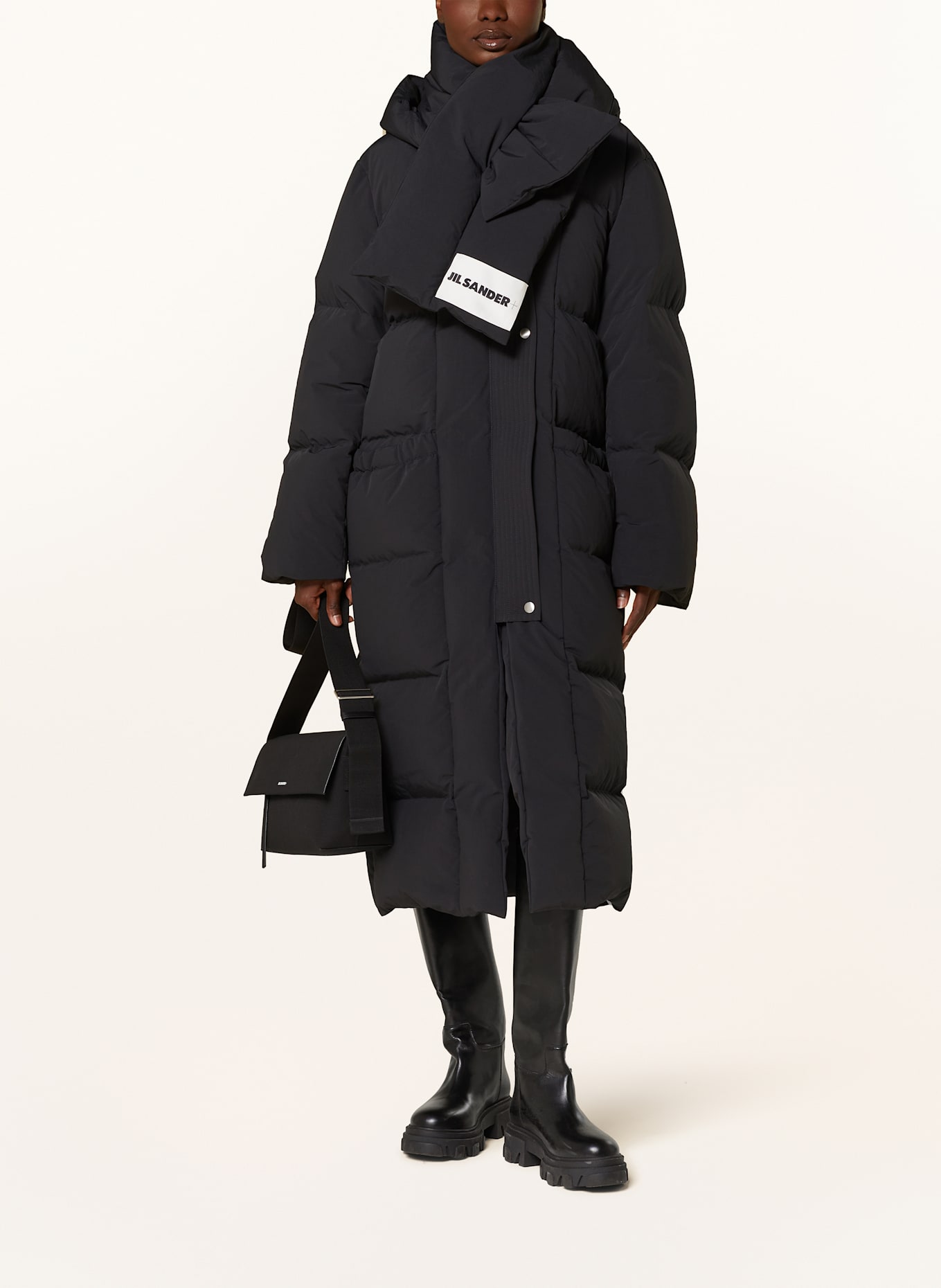 JIL SANDER Daunenmantel: SCHWARZ
