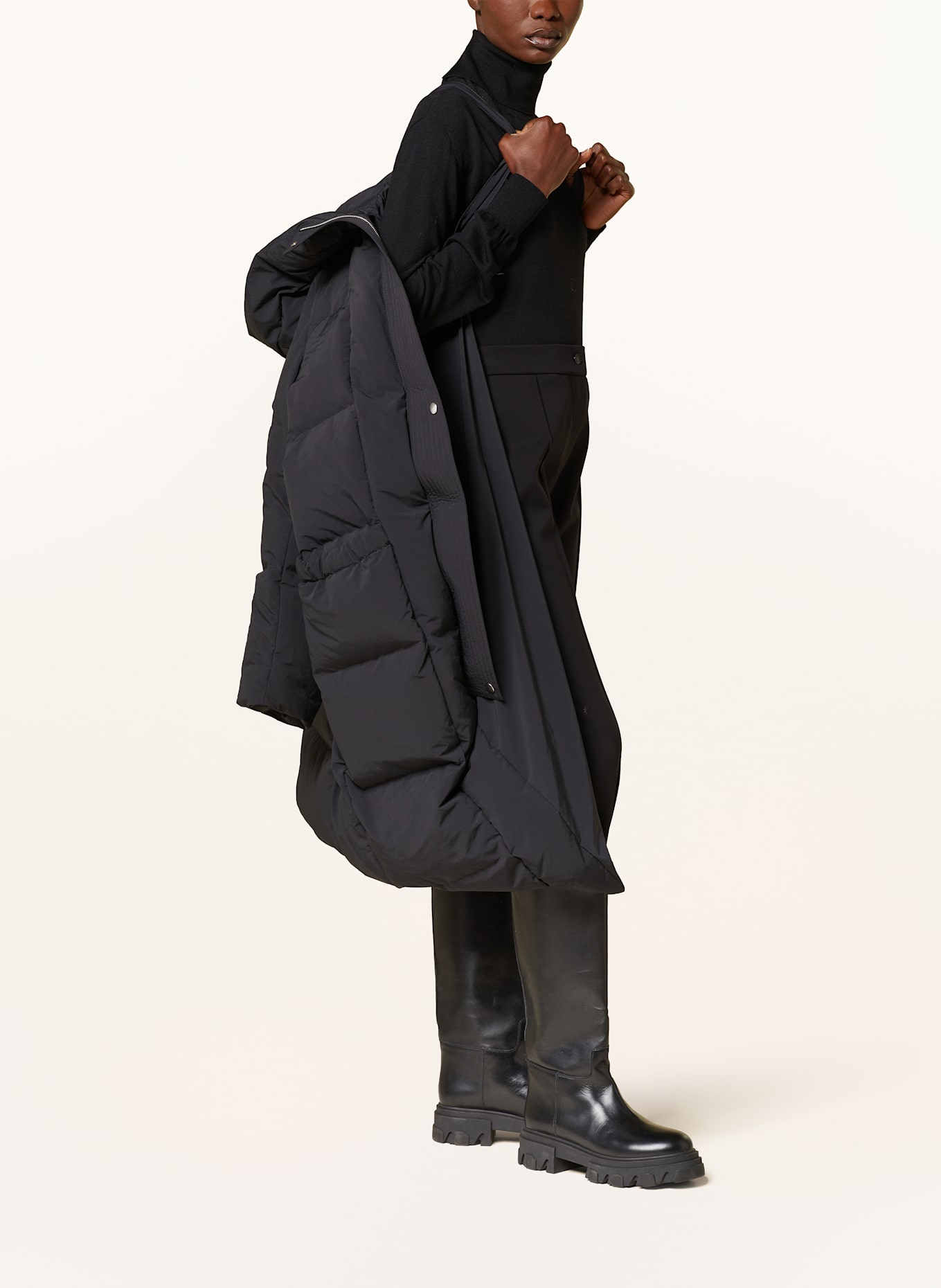 JIL SANDER Daunenmantel: SCHWARZ