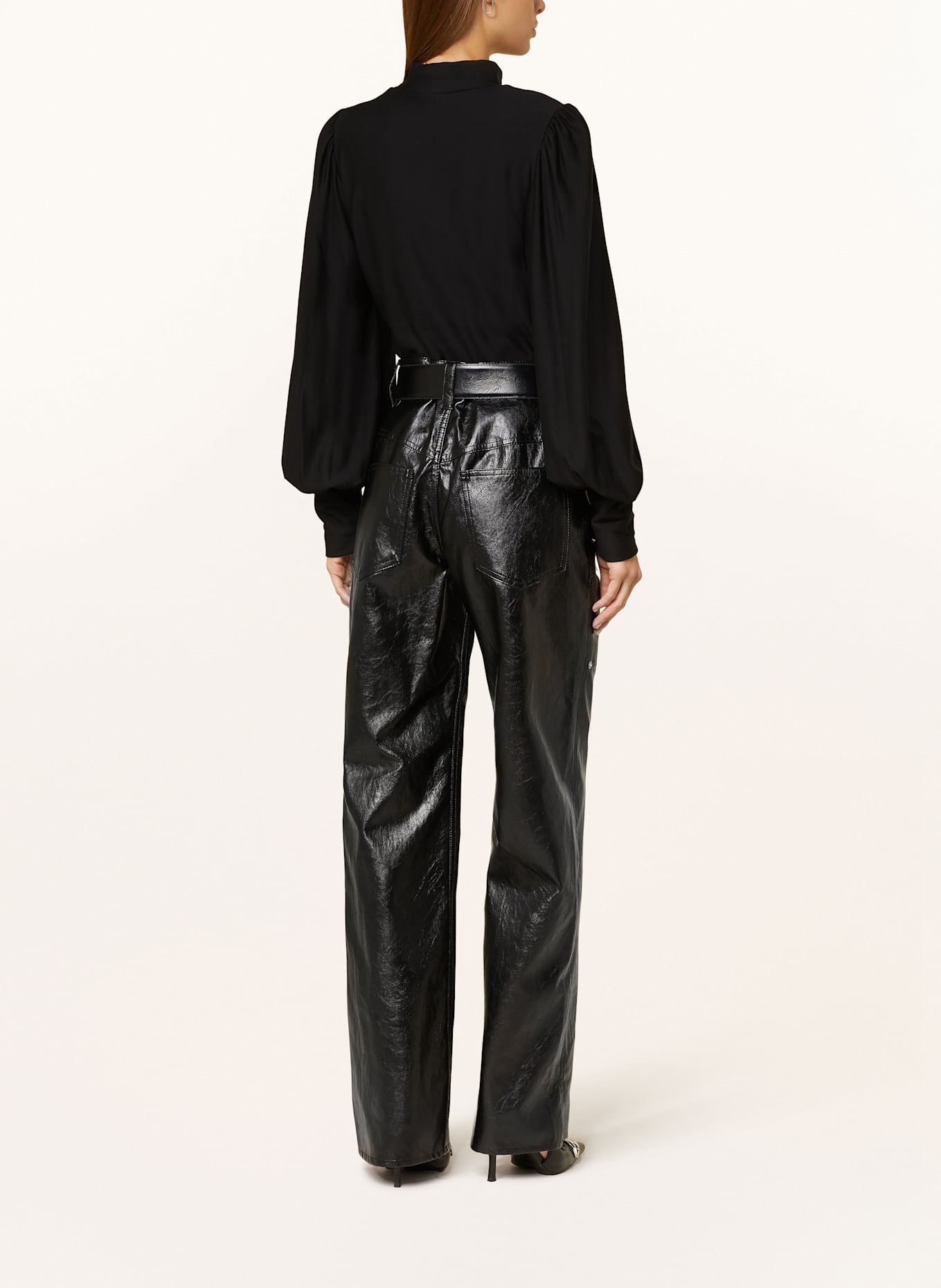 GESTUZ Halenka RIFAGZ: ČERNÁ