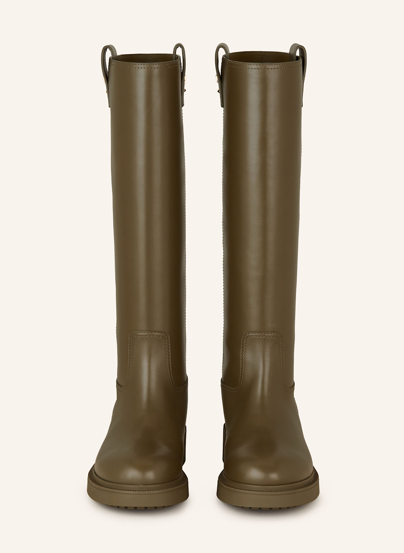 FENDI Stiefel: OLIV