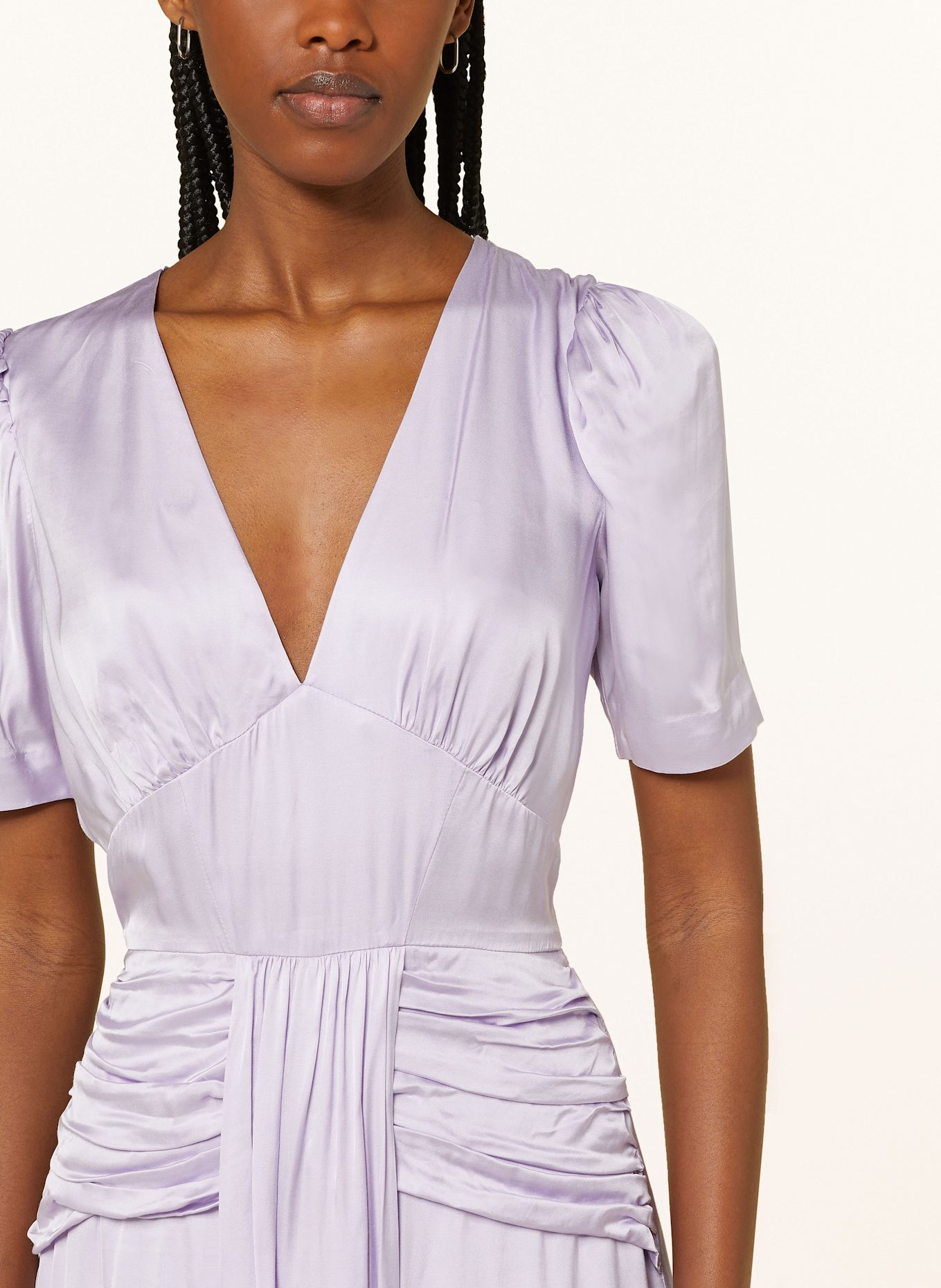 ROTATE Satinkleid: HELLLILA