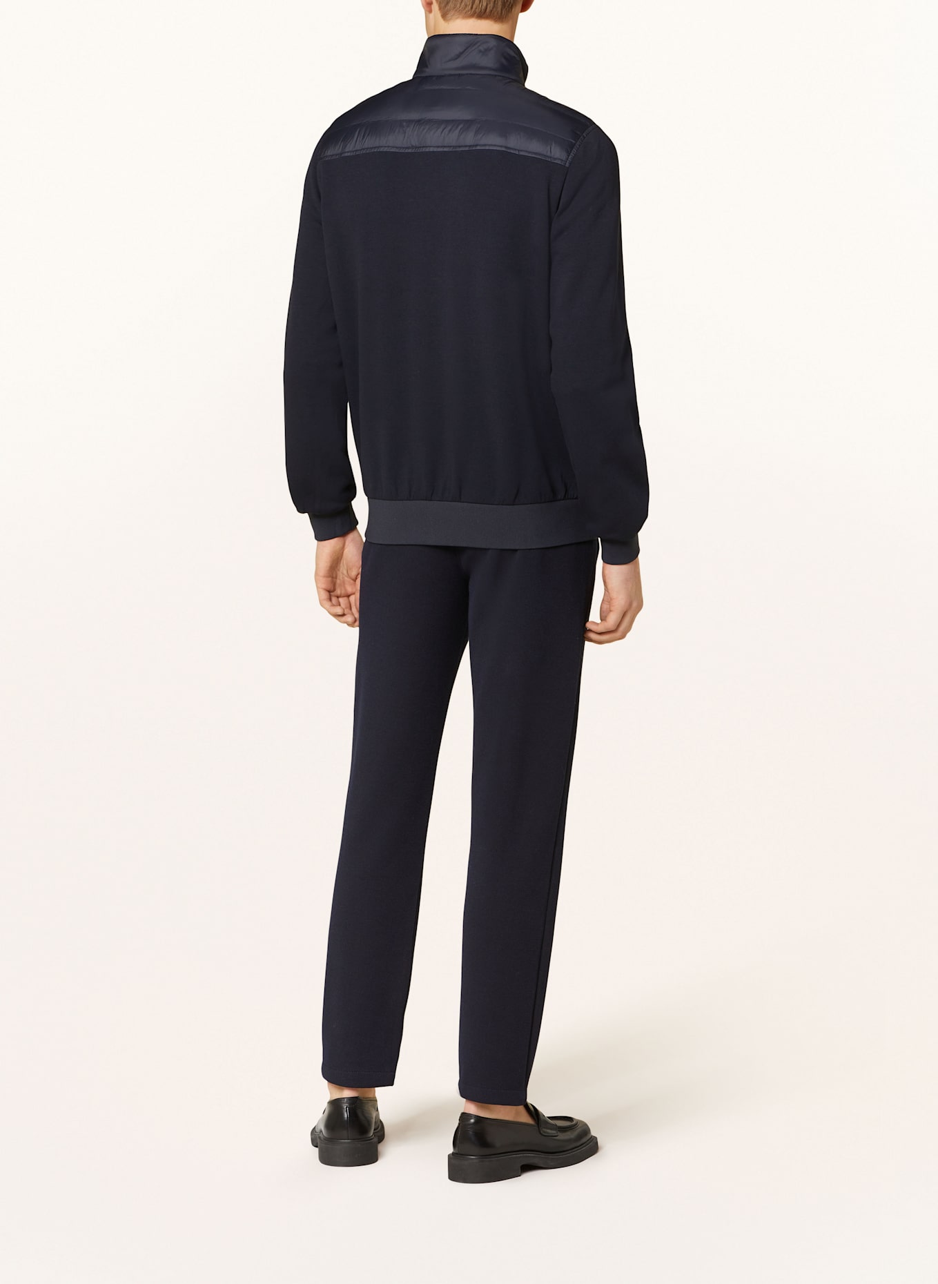 TOMMY HILFIGER Steppjacke im Materialmix: DUNKELBLAU