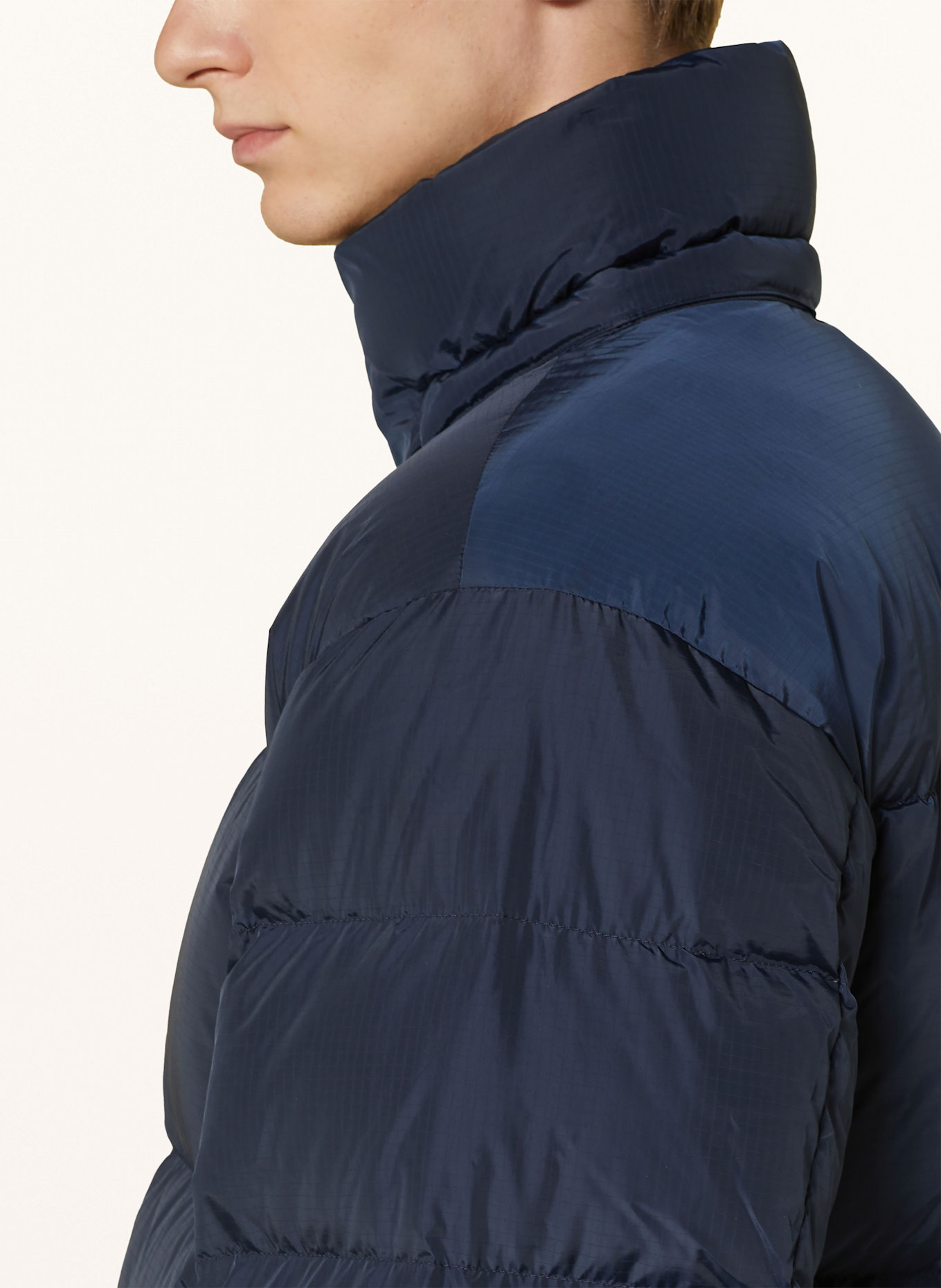 TOMMY JEANS Daunenjacke ALASKA mit abnehmbarer Kapuze: DUNKELBLAU