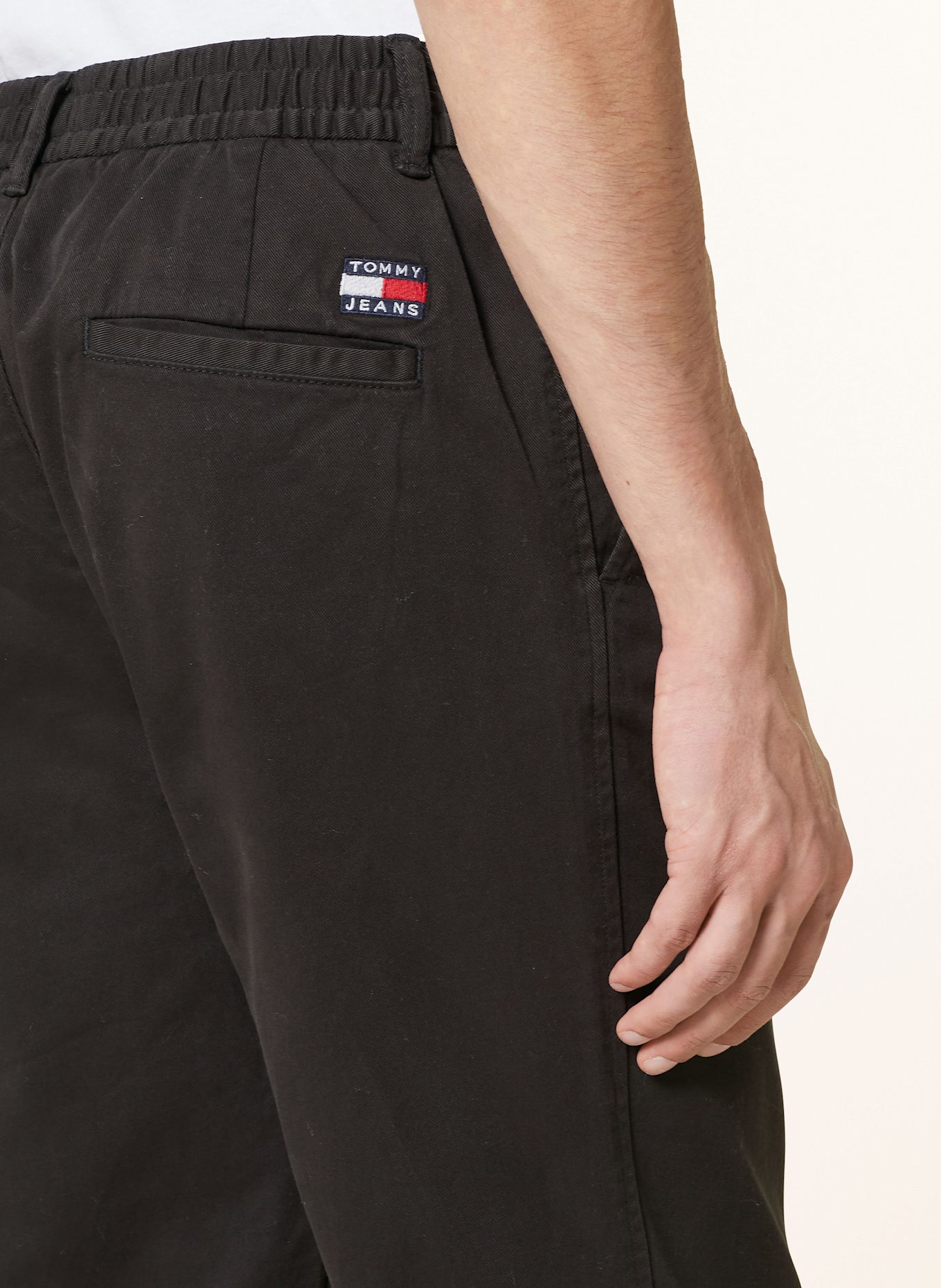 TOMMY JEANS Chinos relaxed fit: BLACK