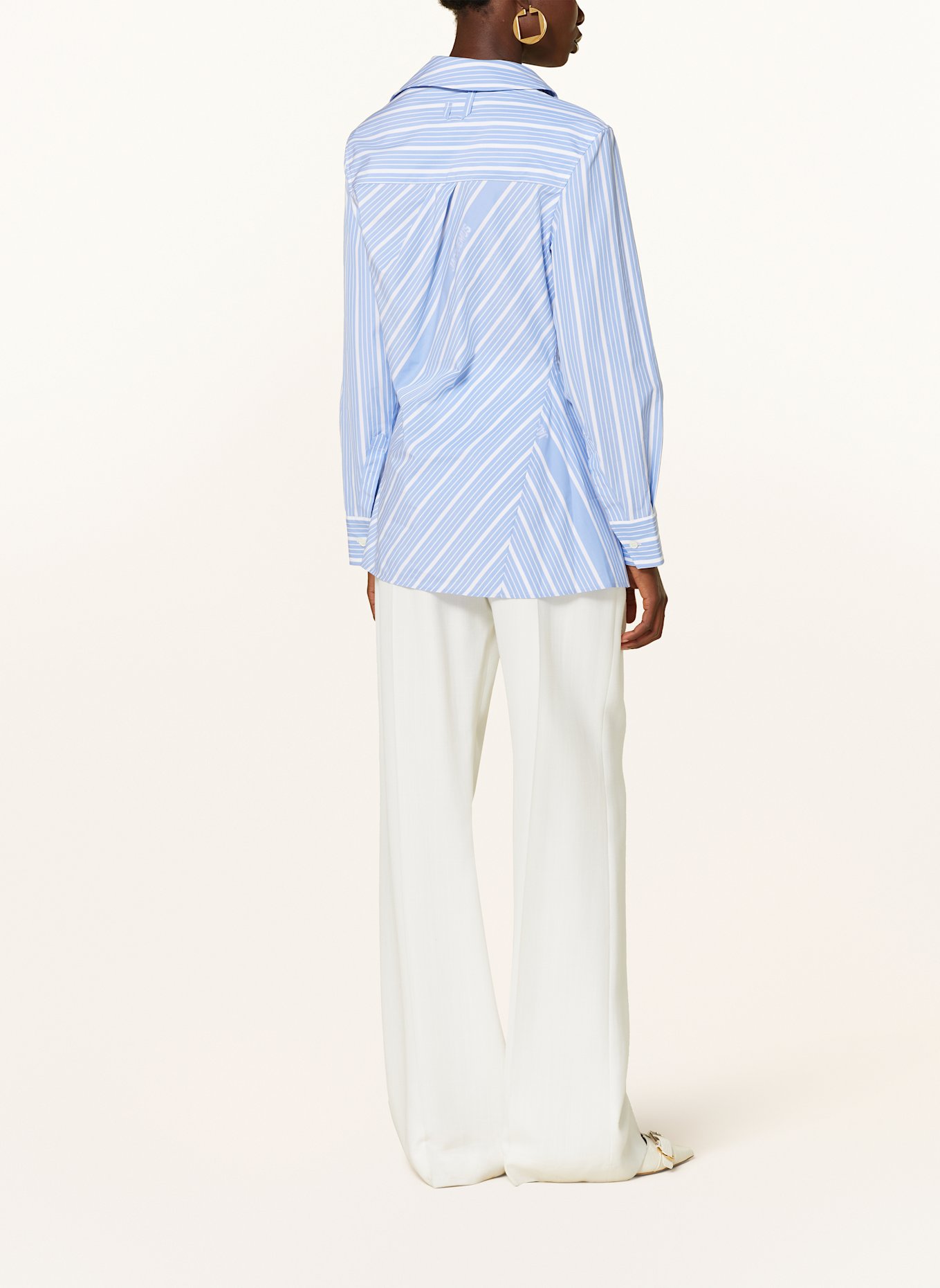 JACQUEMUS Chemise LA CHEMISE PABLO: BLANC / BLEU CLAIR