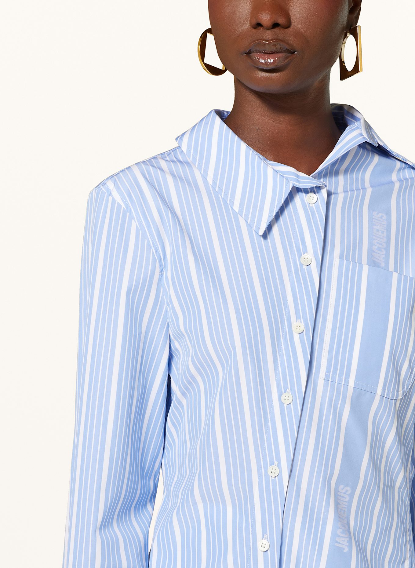 JACQUEMUS Chemise LA CHEMISE PABLO: BLANC / BLEU CLAIR