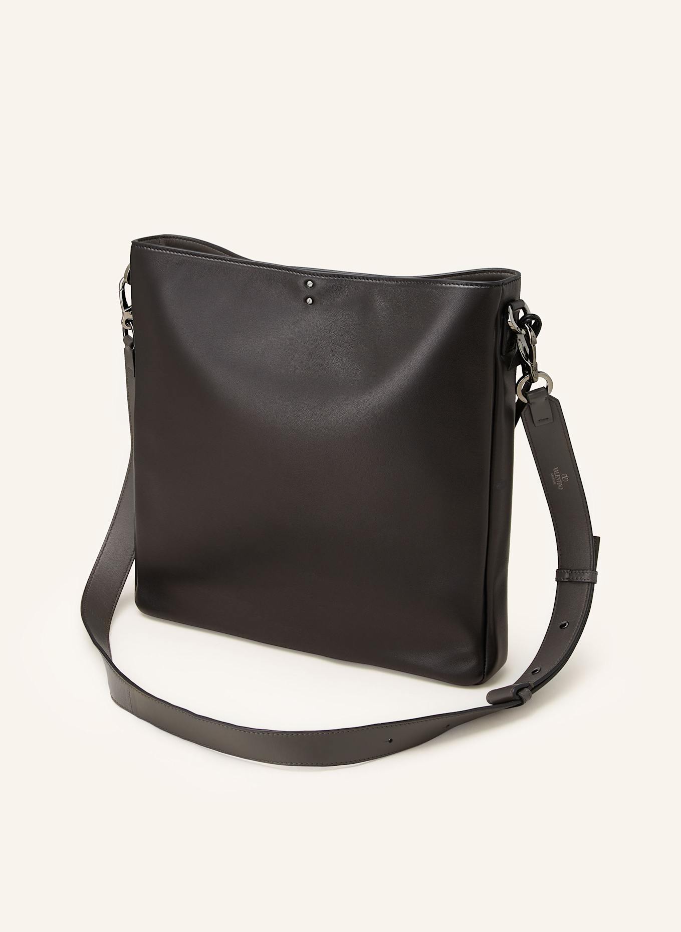 Bold crossbody bag in leather outlet