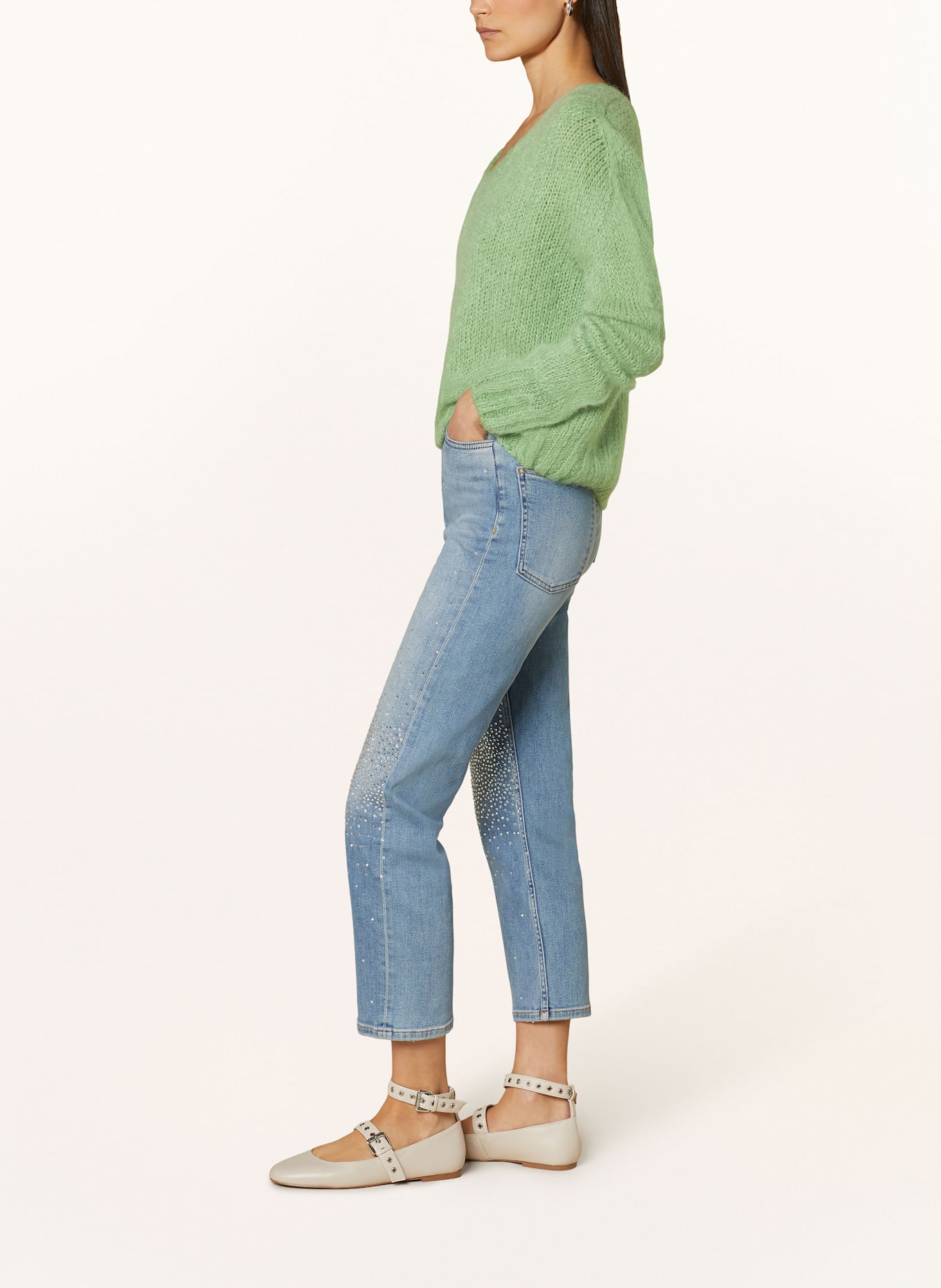 rich&royal Straight Jeans mit Schmucksteinen, Farbe: 700 DENIM BLUE (Bild 4)