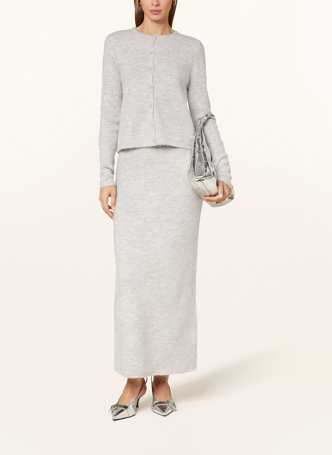 gina tricot Knit skirt: LIGHT GRAY