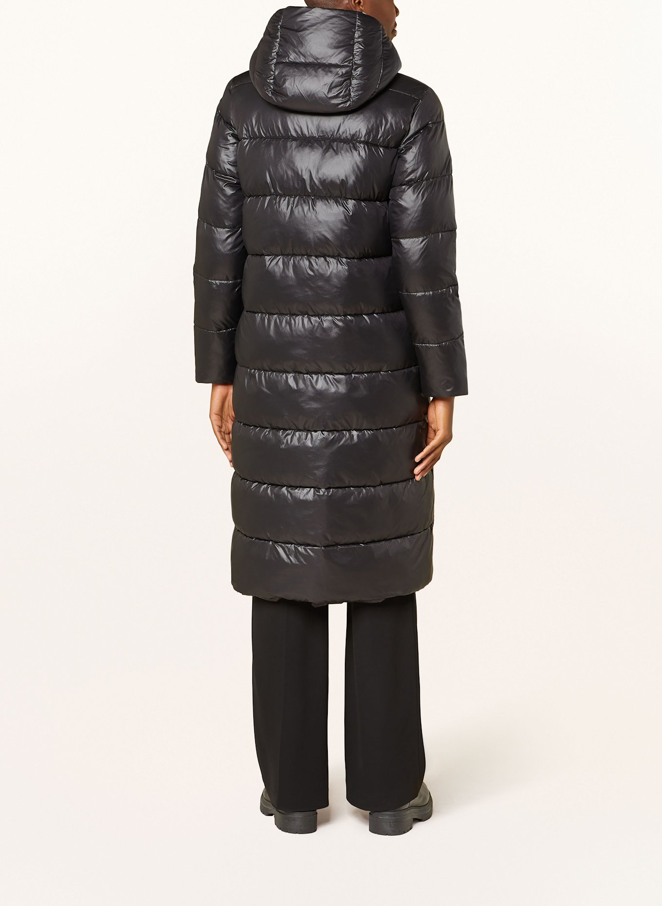 Blauer Płaszcz pikowany BELLEVUE z izolacją DUPONT™ SORONA®: CZARNY