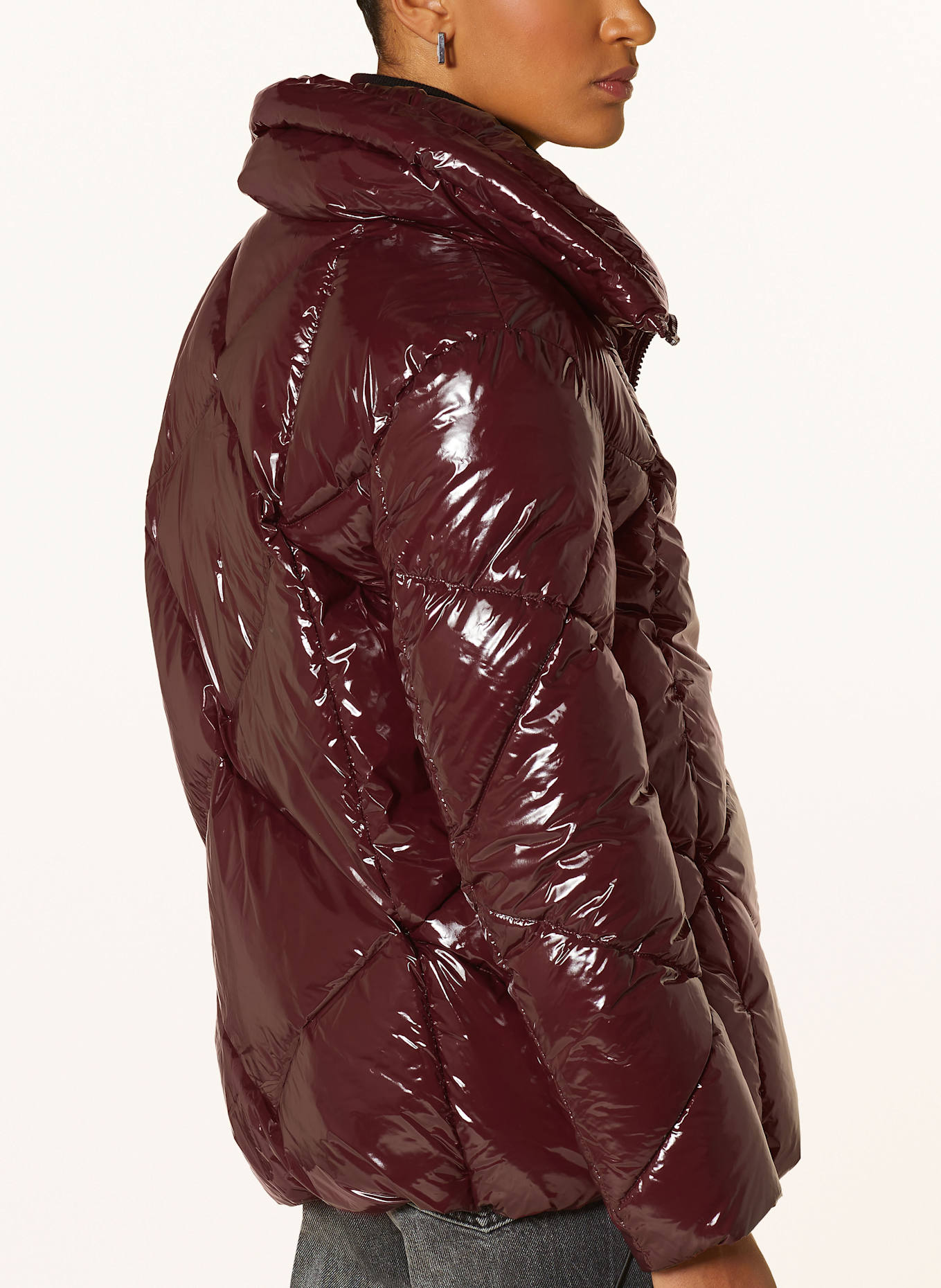 Blauer Steppjacke MALIA mit abnehmbarer Kapuze: DUNKELROT