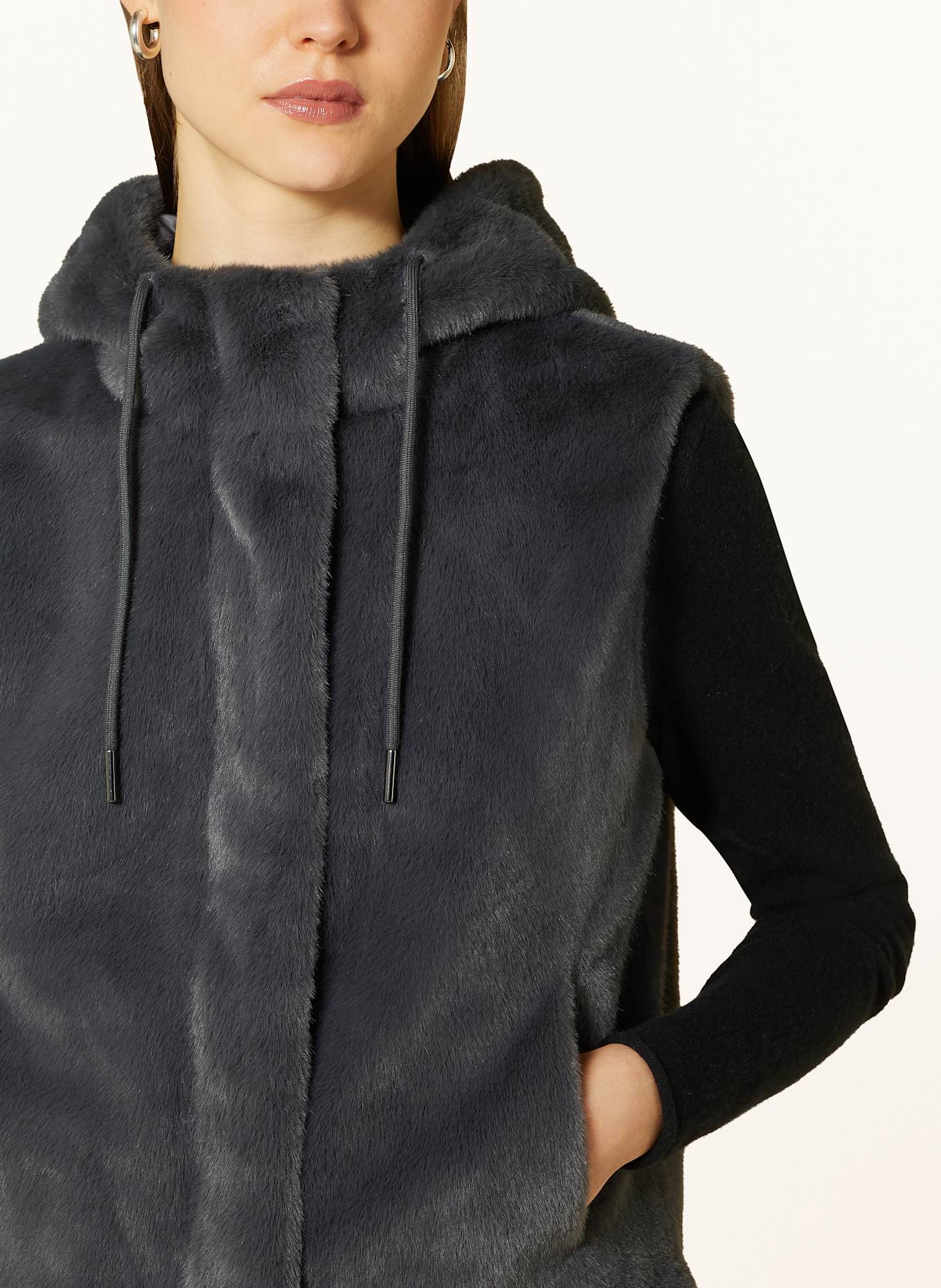 monari Faux fur vest in dark gray