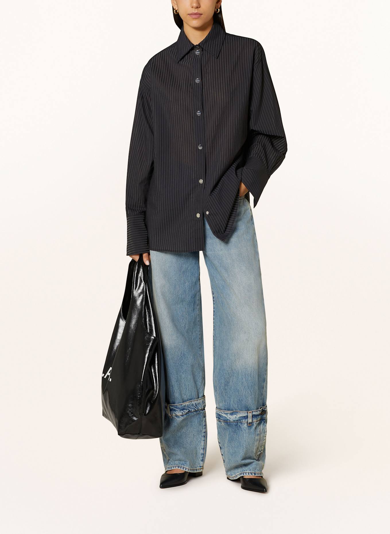 black palms Oversized košilová halenka EDDO: ČERNÁ