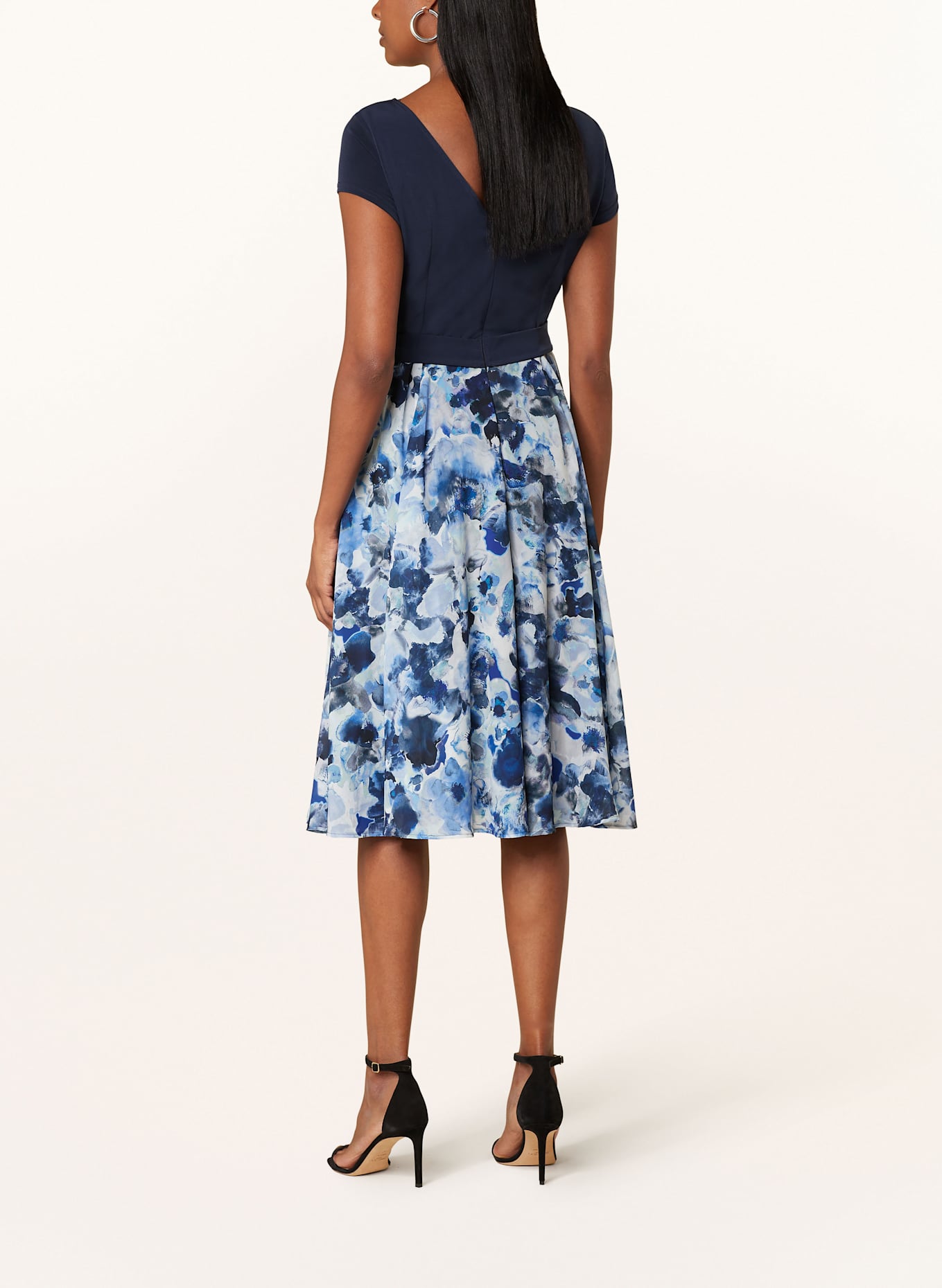 Vera Mont Cocktailkleid im Materialmix: DUNKELBLAU / BLAU / GRÜN