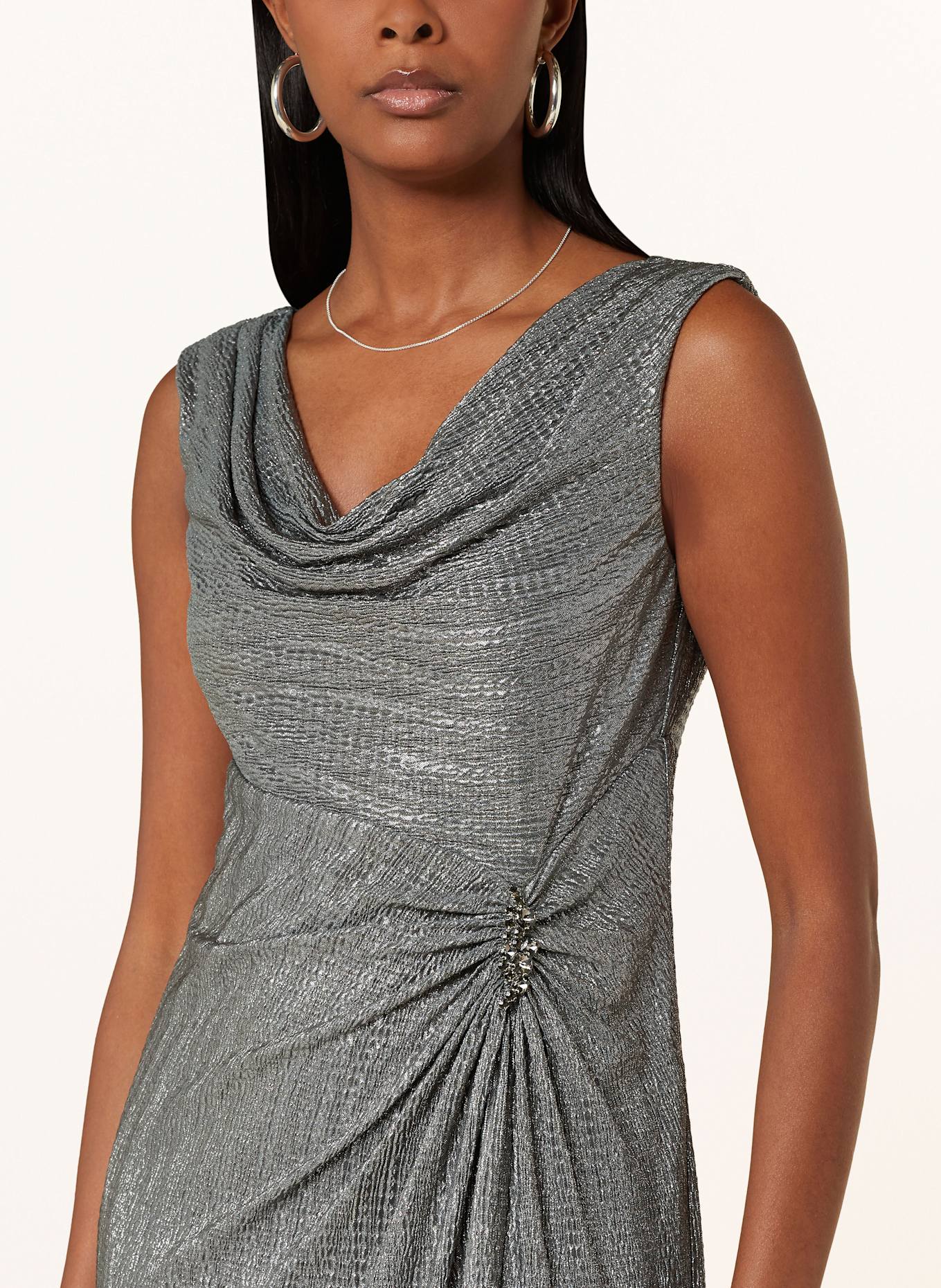 Vera Mont Abendkleid aus Brokat mit Schmucksteinen: DUNKELGRÜN / GRAU