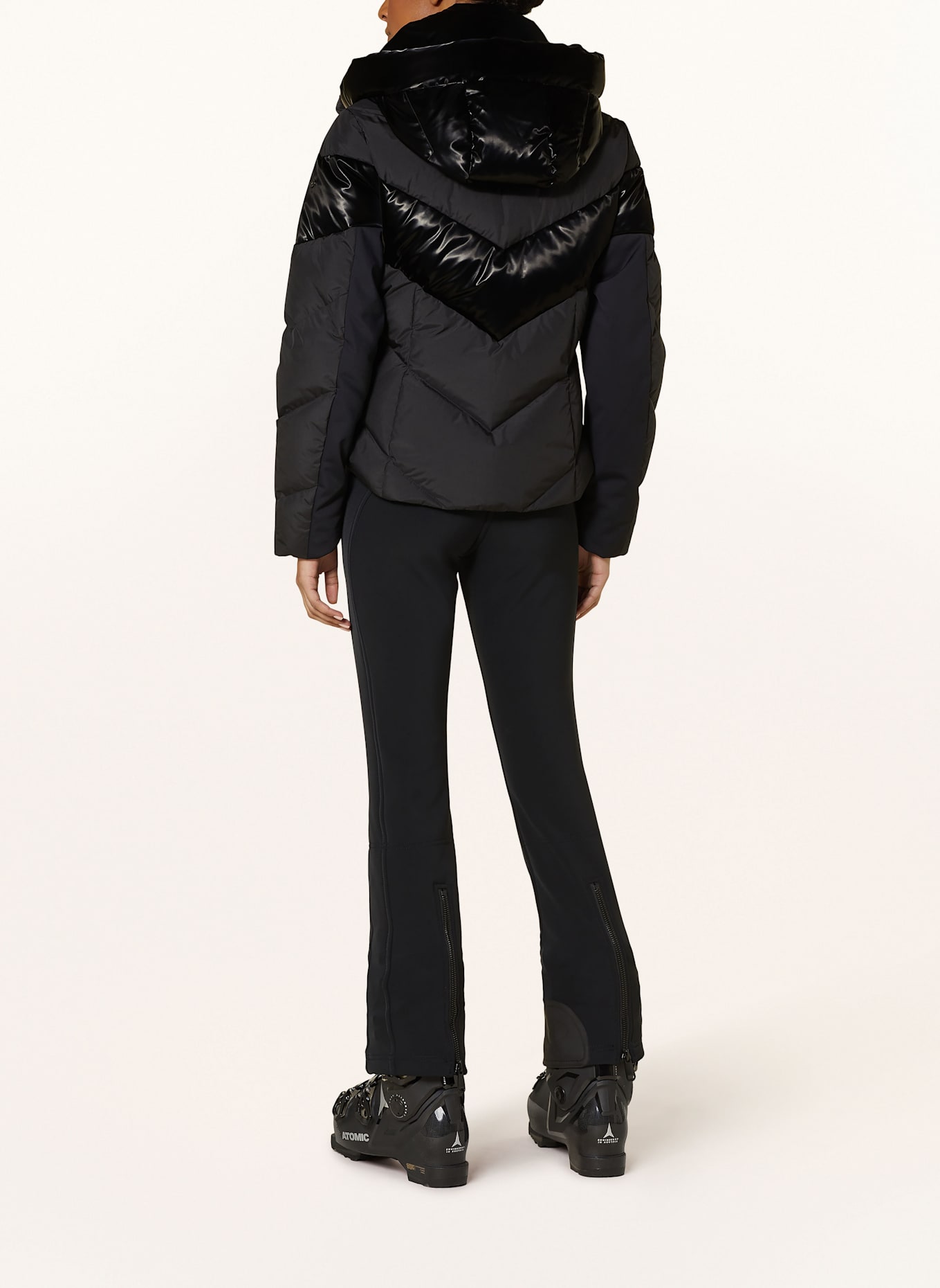 GOLDBERGH Daunen-Skijacke MORAINE in schwarz