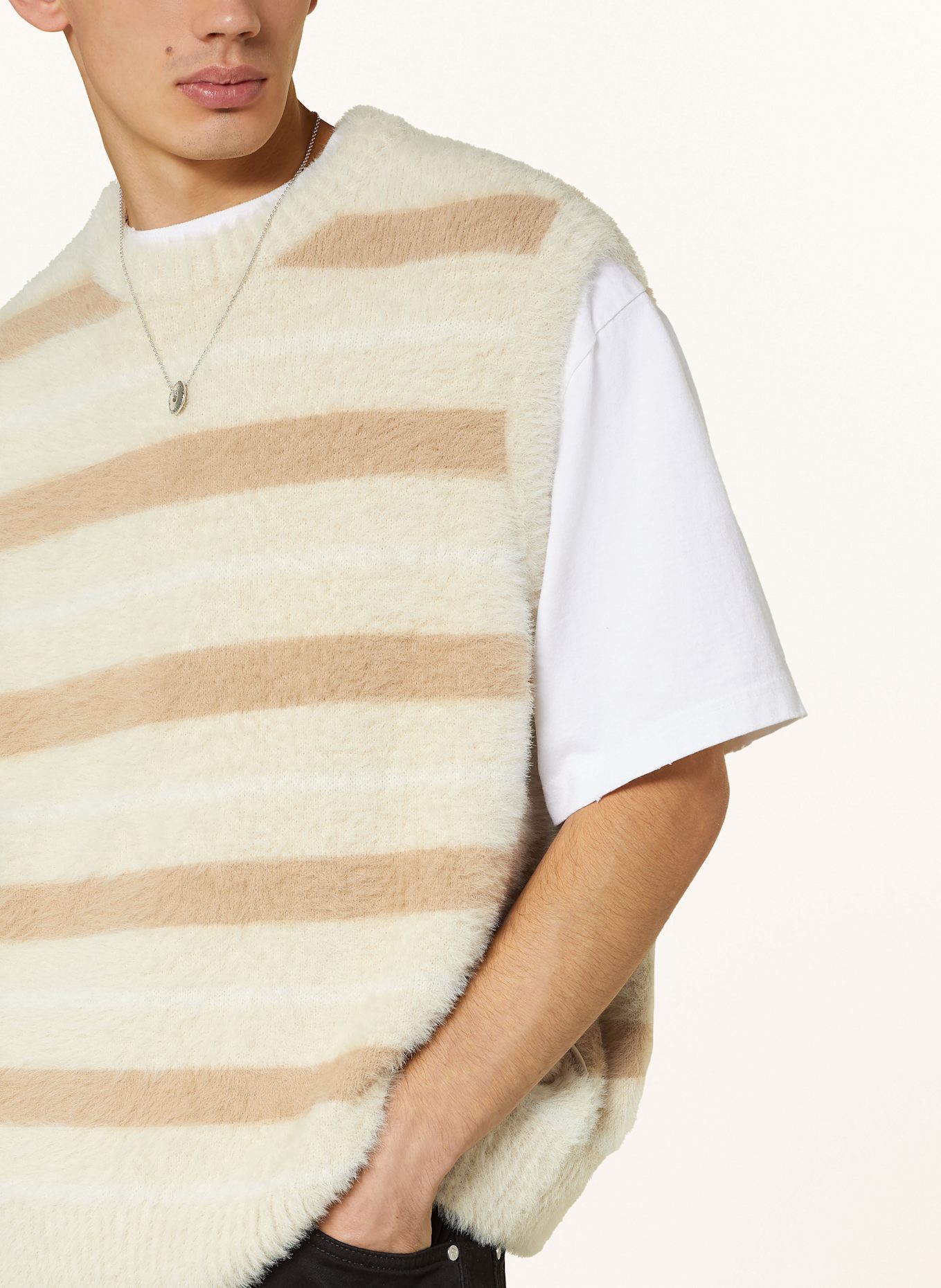 Crew neck sweater vest hotsell