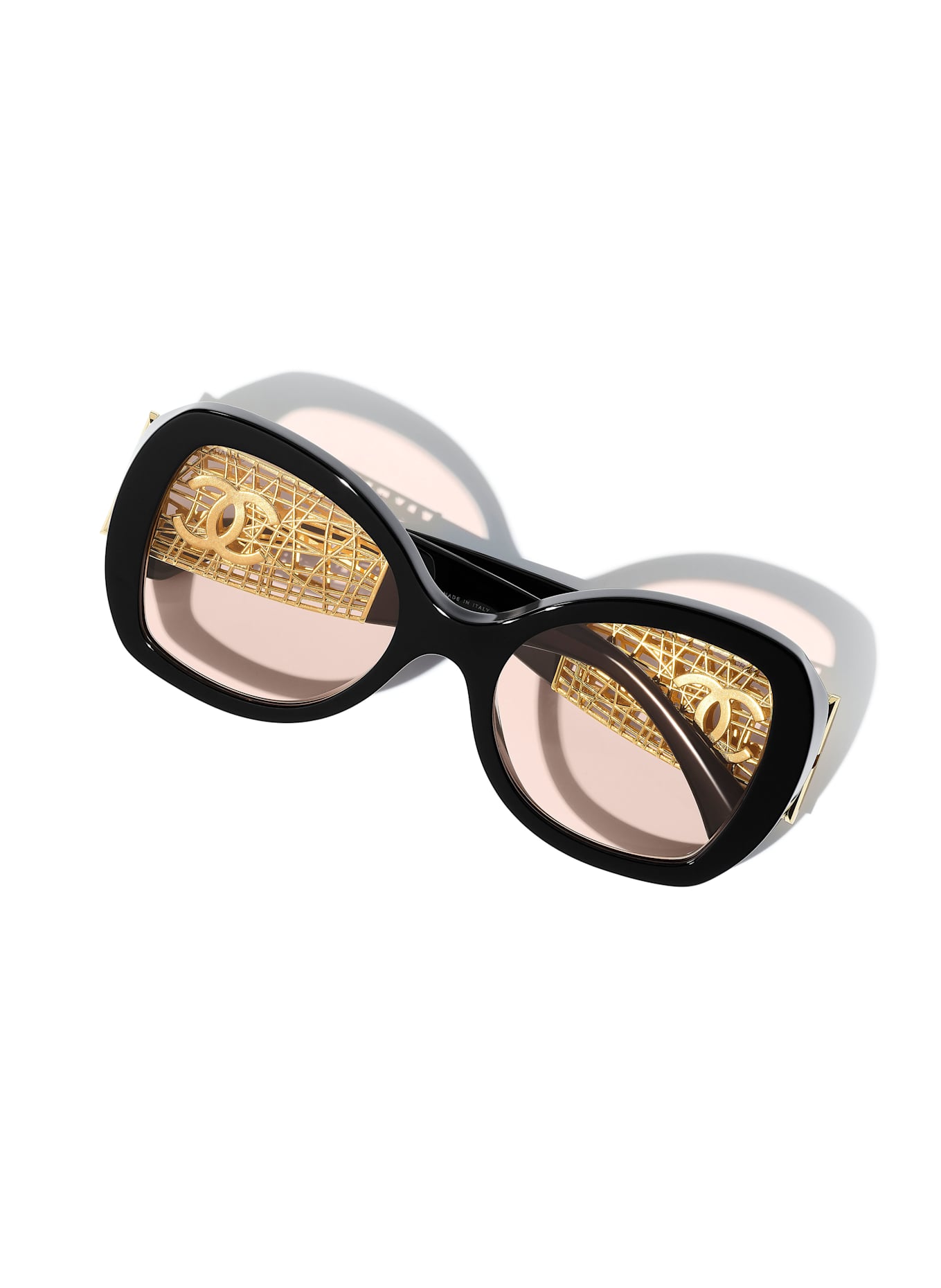 CHANEL Schmetterlingsförmige Sonnenbrille: C62284 - SCHWARZ/ PINK