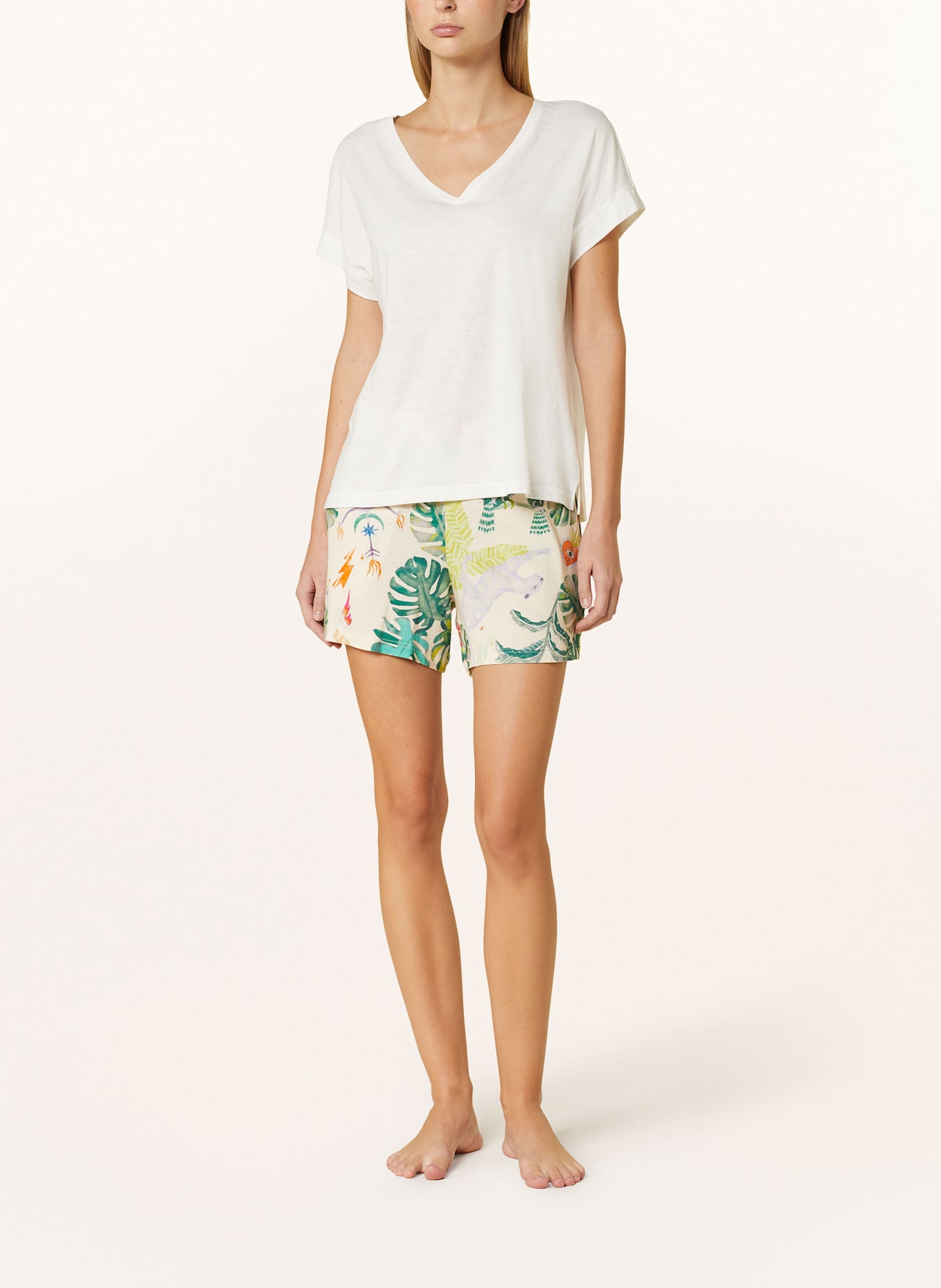 mey Schlafshorts Serie MYSTIC JUNGLE: CREME / GRÜN / HELLLILA