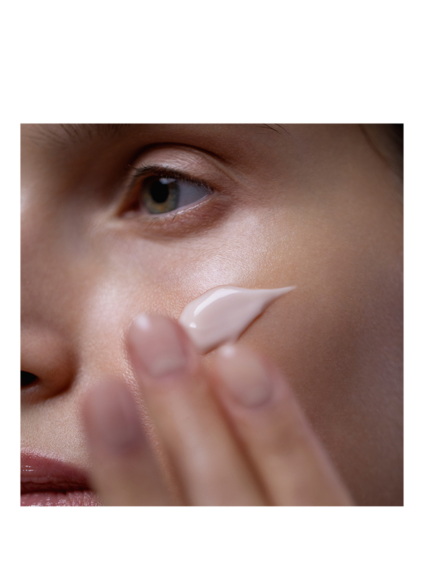 SISLEY BAUME-EN-EAU À LA ROSE NOIRE