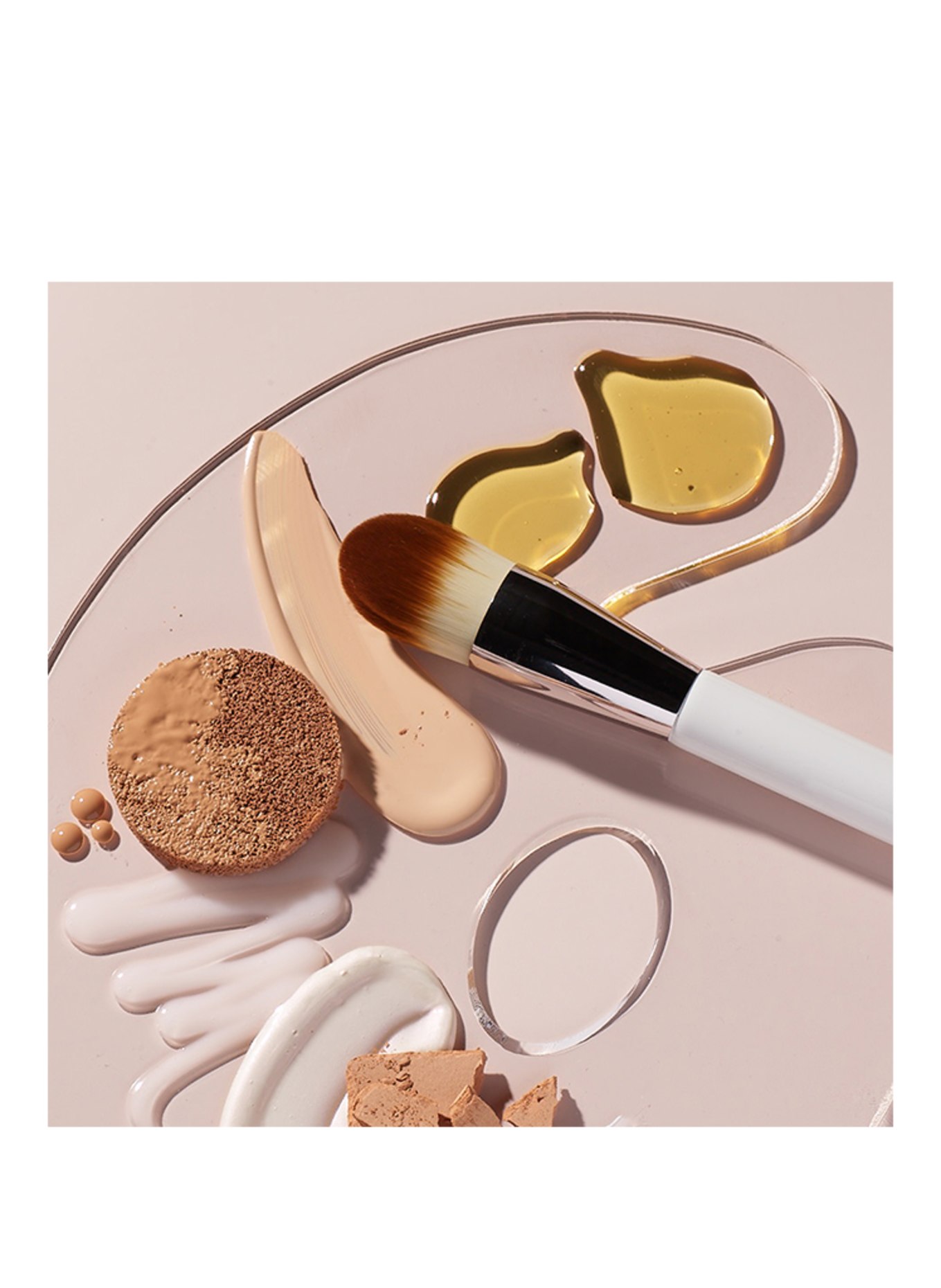 LA MER THE FOUNDATION BRUSH
