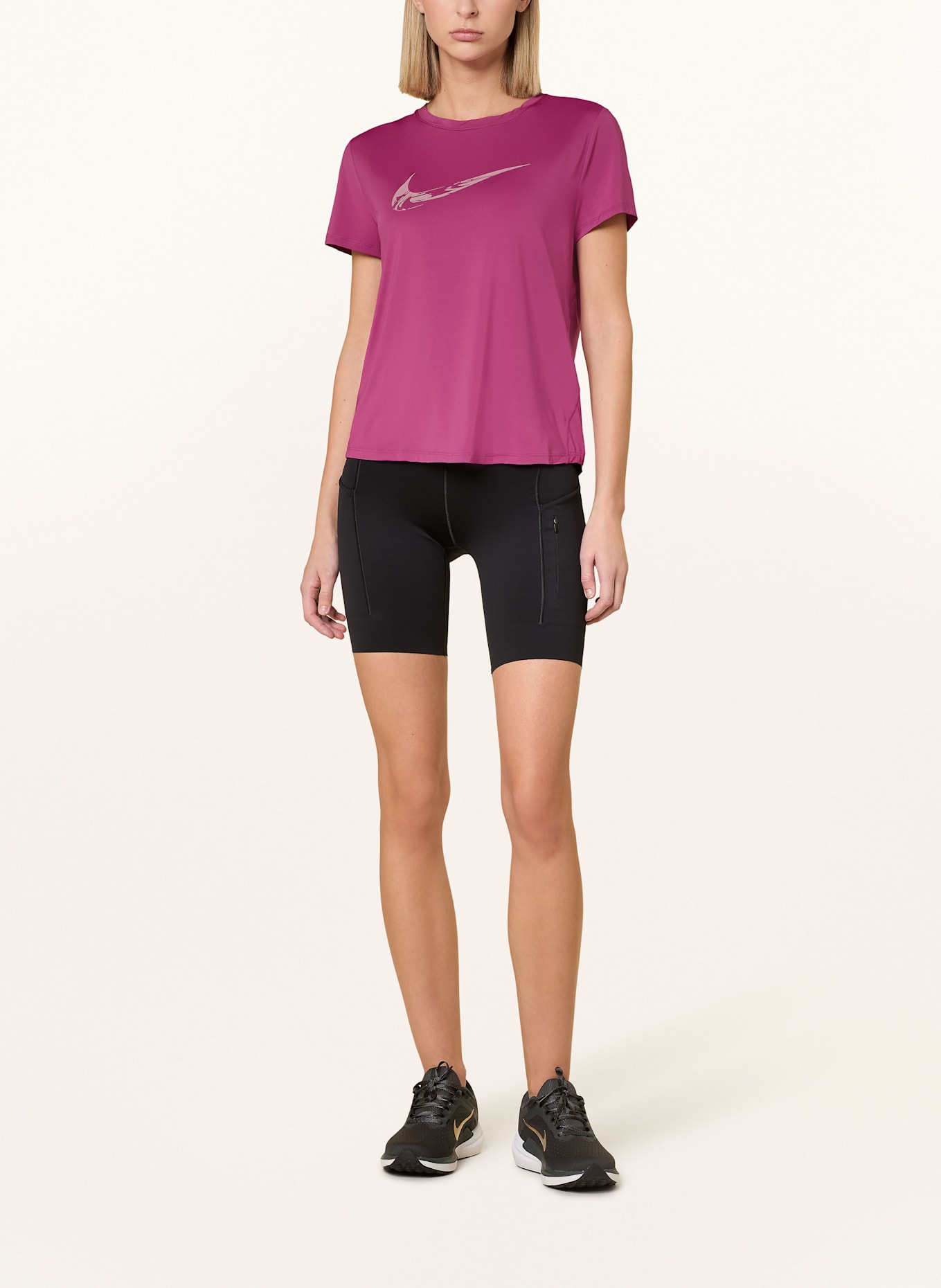Nike Laufshirt ONE: FUCHSIA