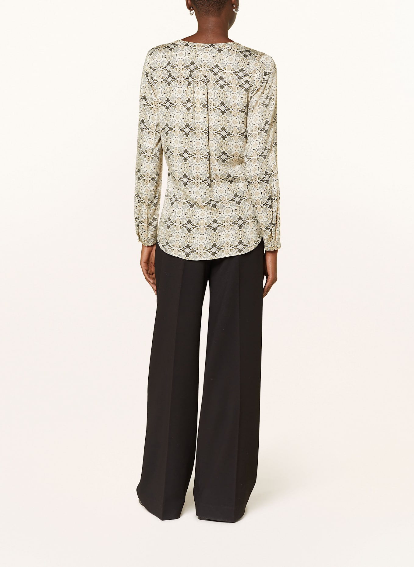 CARTOON Blusenshirt mit Pailletten: CREME / GRÜN / BLAUGRAU