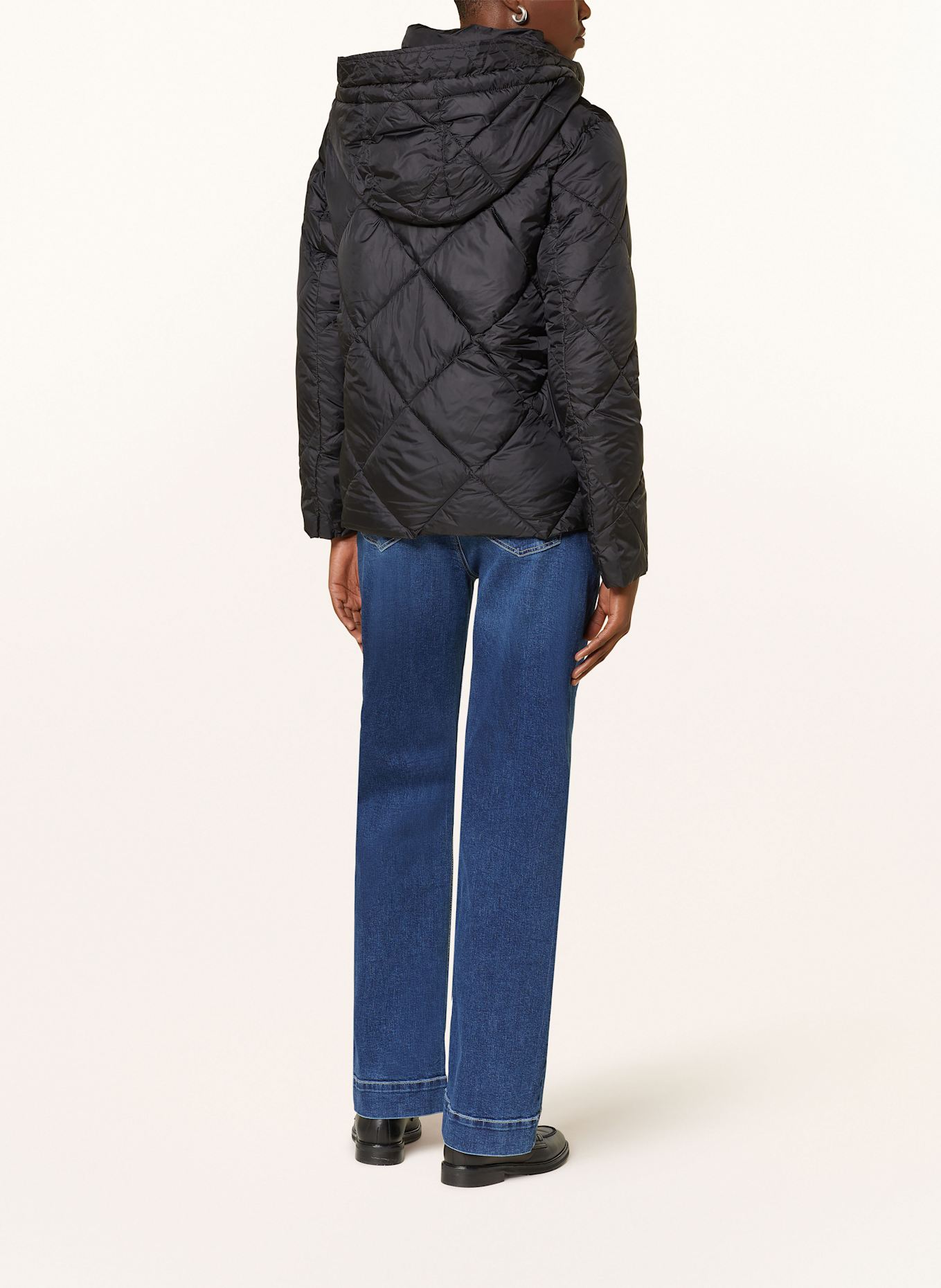 CARTOON Steppjacke mit abnehmbarer Kapuze: SCHWARZ