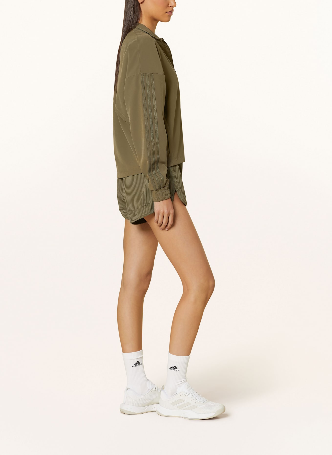 adidas Szorty treningowe PACER ALL GYM SEASONAL RIB: OLIWKOWY