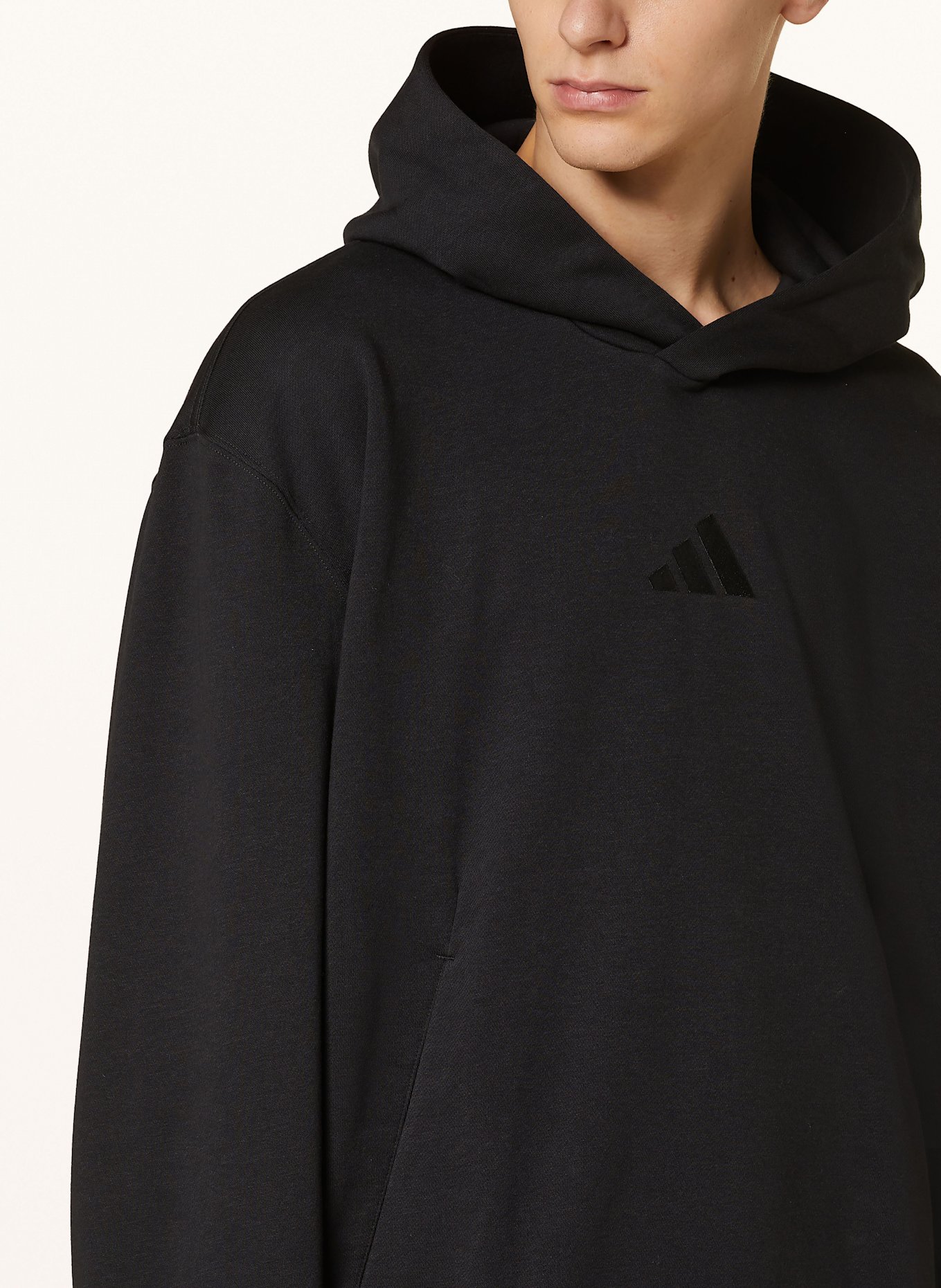 adidas Mikina s kapucí: ČERNÁ