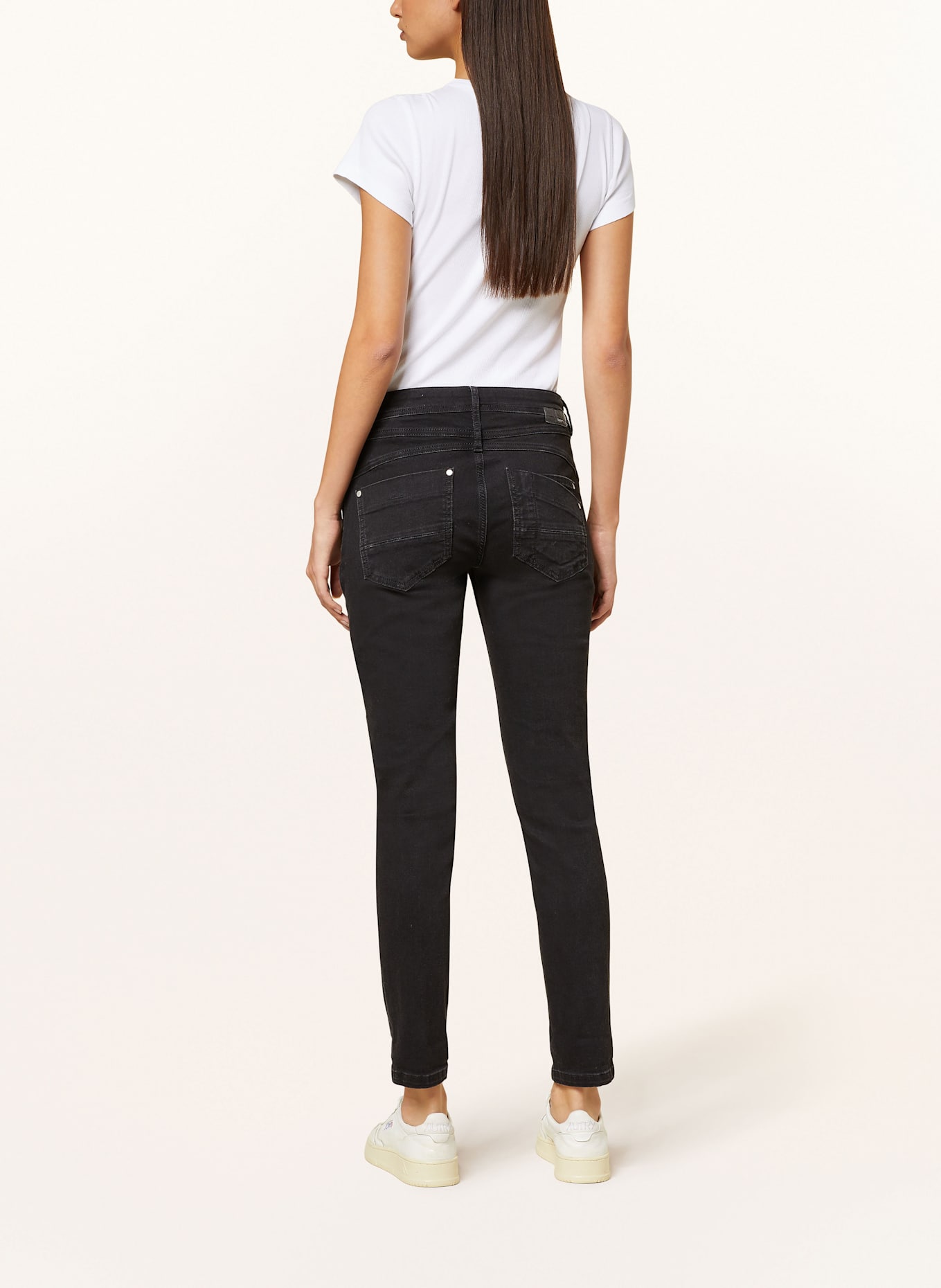 GANG Straight Loungeable jeans 94 AMELIE, Farbe: 7998 washed black (Bild 3)