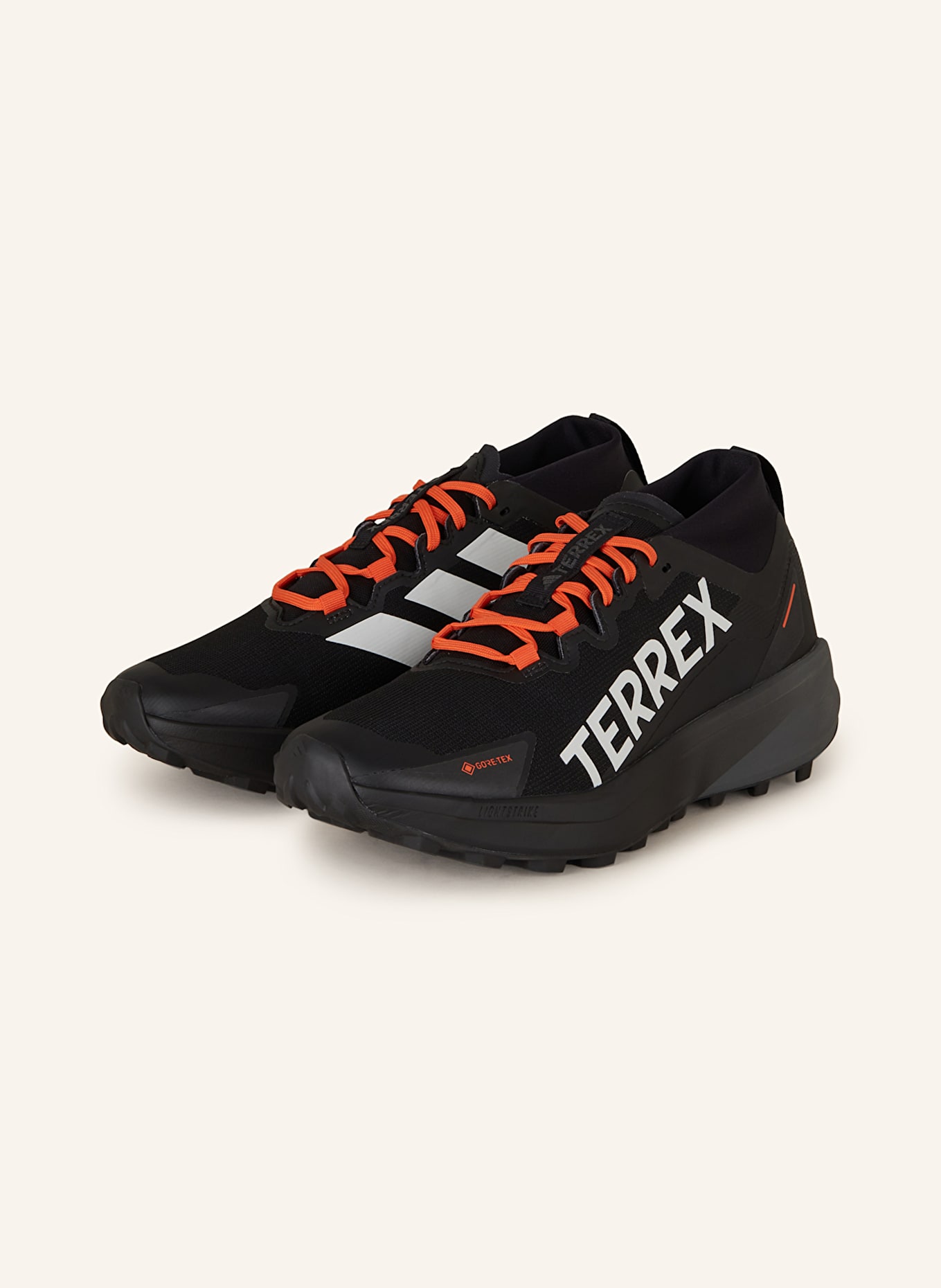 adidas TERREX Trailrunning-Schuhe TERREX AGRAVIC GTX in schwarz/ weiss