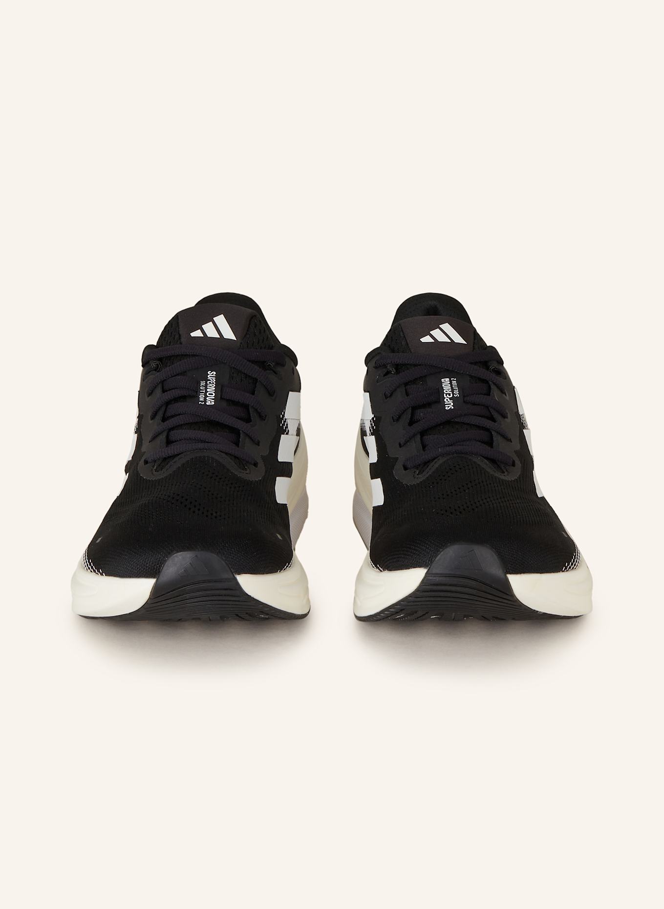 adidas SUPERNOVA SOLUTION 2.0 LAUFSCHUH: SCHWARZ/ WEISS