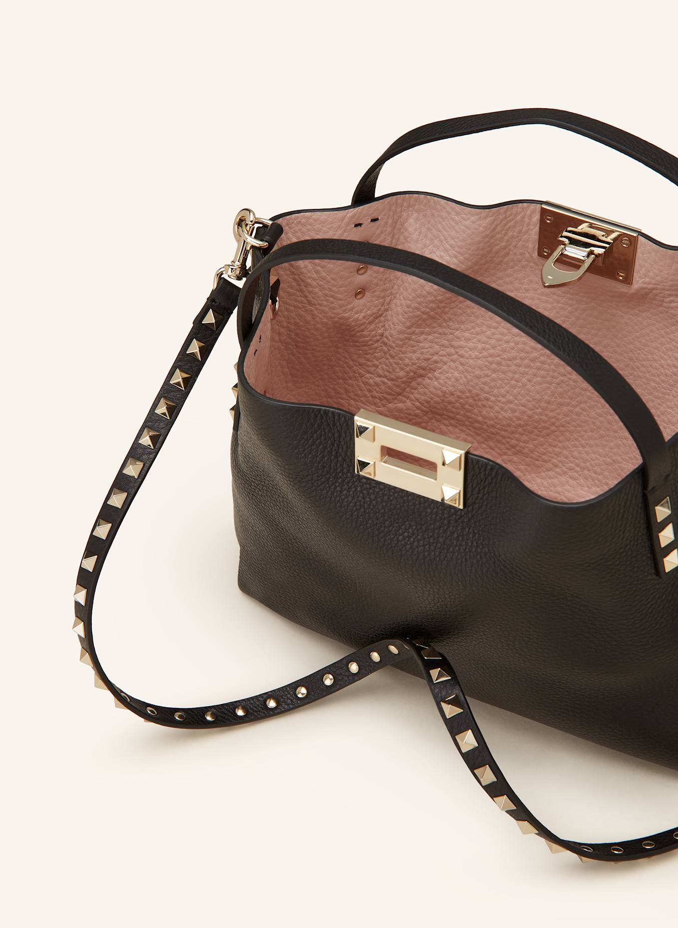 VALENTINO GARAVANI Handtasche ROCKSTUD mit Pouch, Farbe: SCHWARZ/ ROSÉ (Bild 3)