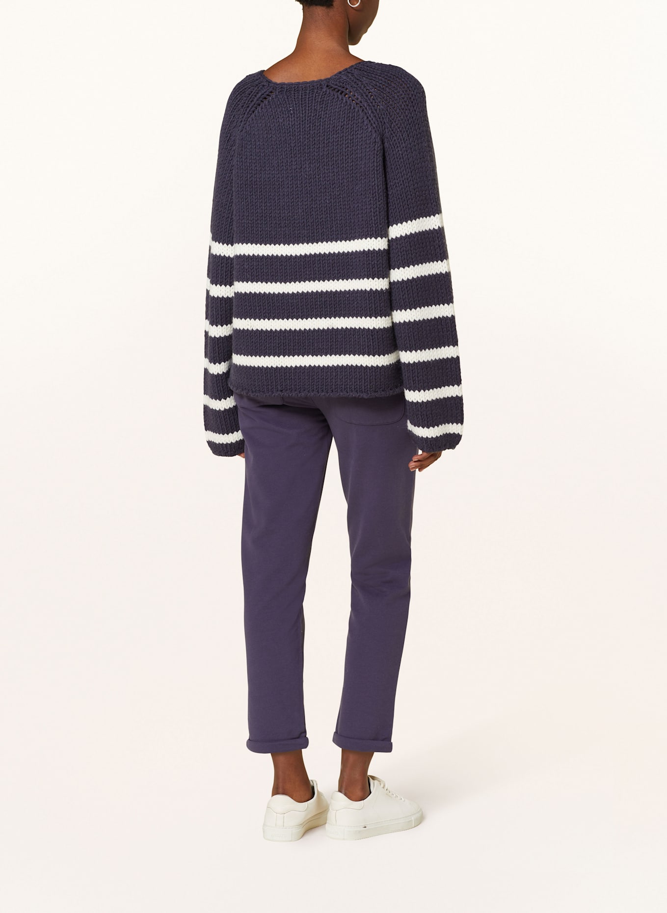 Juvia Sweater DORA: DARK BLUE / WHITE