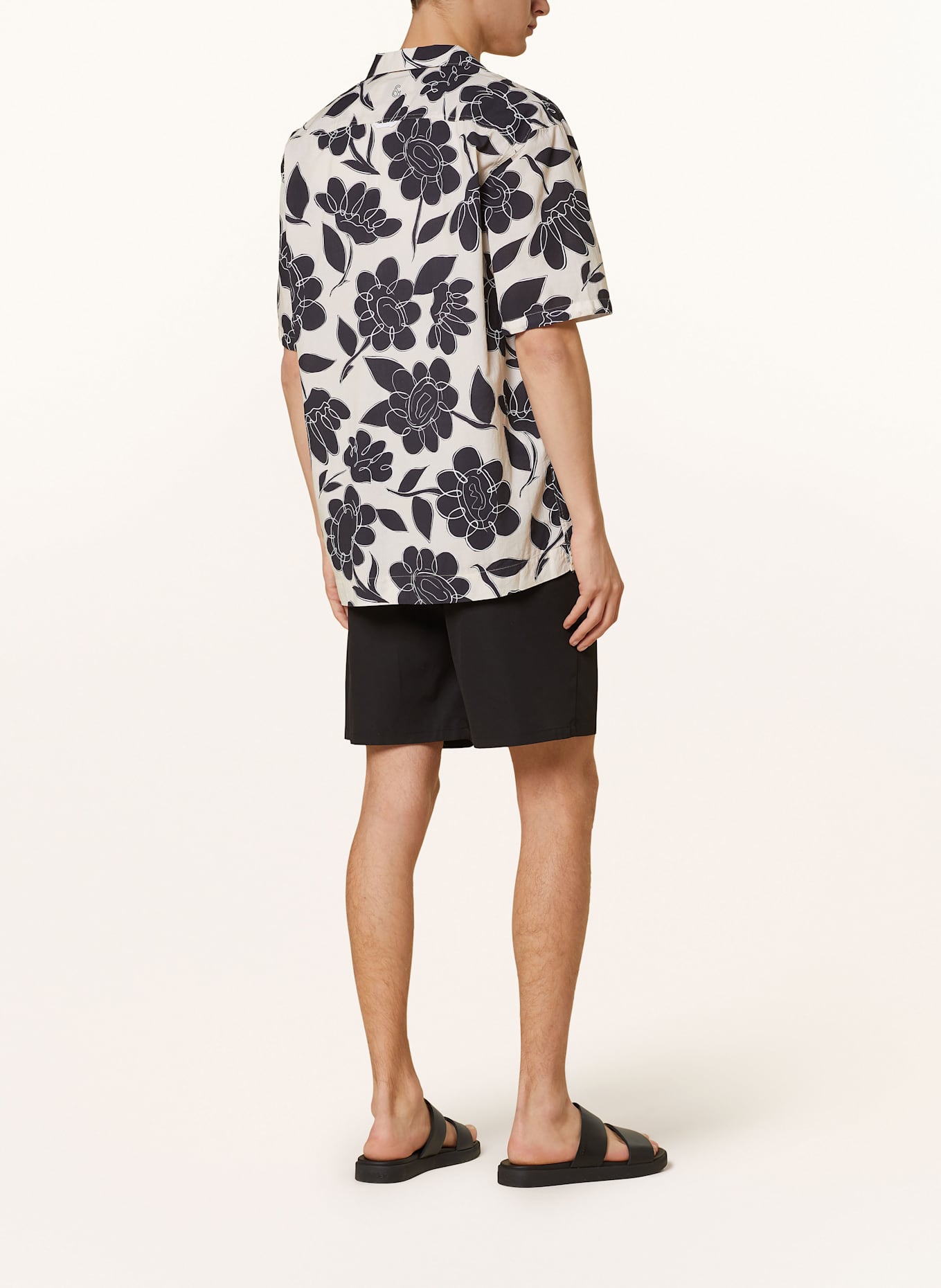 COLOURS & SONS Šortky se lnem: ČERNÁ