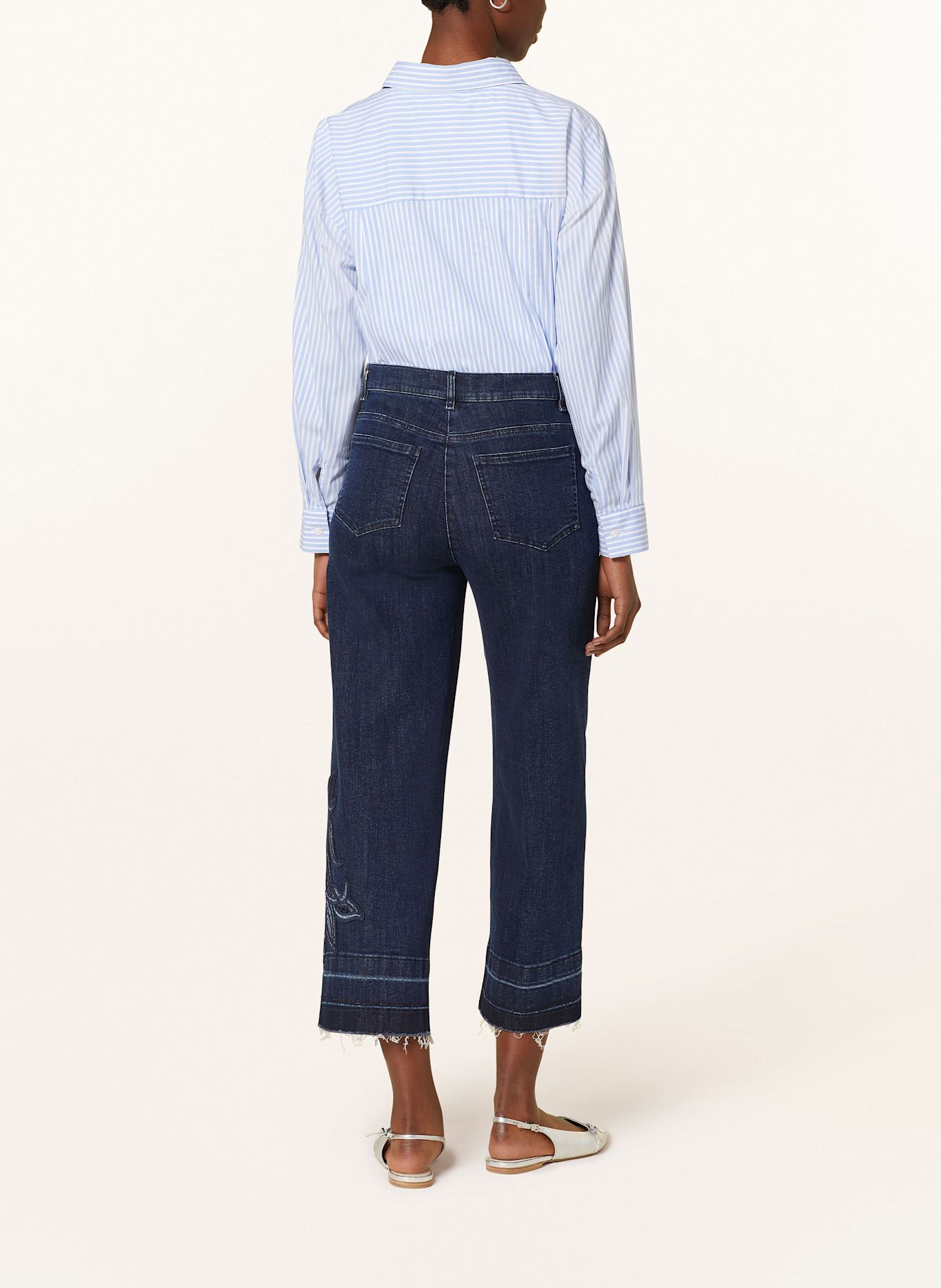 SEM PER LEI 7/8 džíny s děrovanou krajkou: TMAVĚ MODRÁ