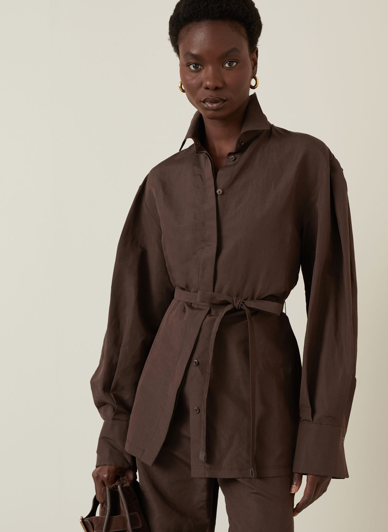 Tシャツ・カットソー Max Mara AFFARI - Linen and silk shirt with belt Affari belted linen and silk shirt in brown - Max Mara