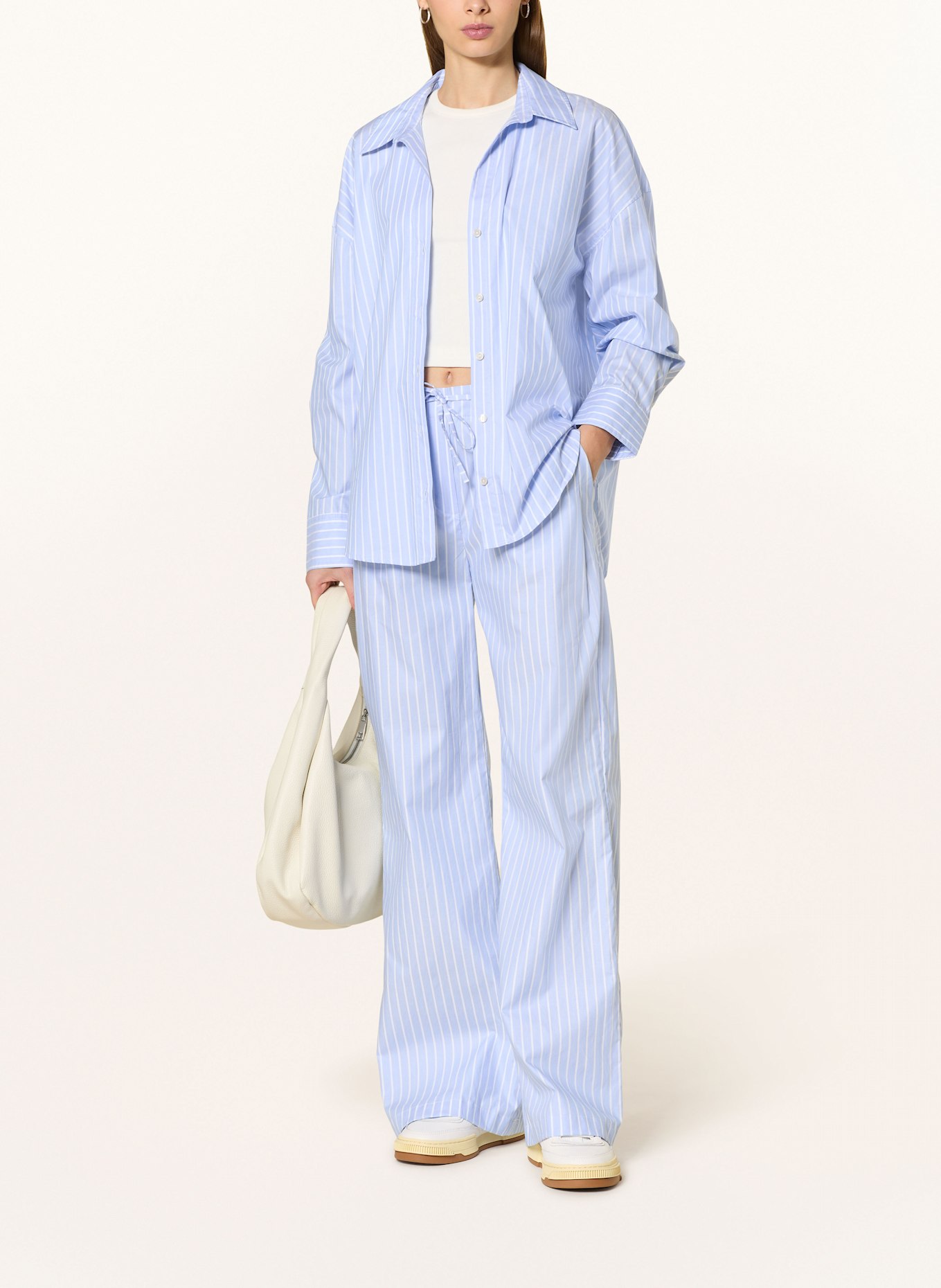 TRUE RELIGION Kalhoty: TMAVĚ MODRÁ / BÍLÁ